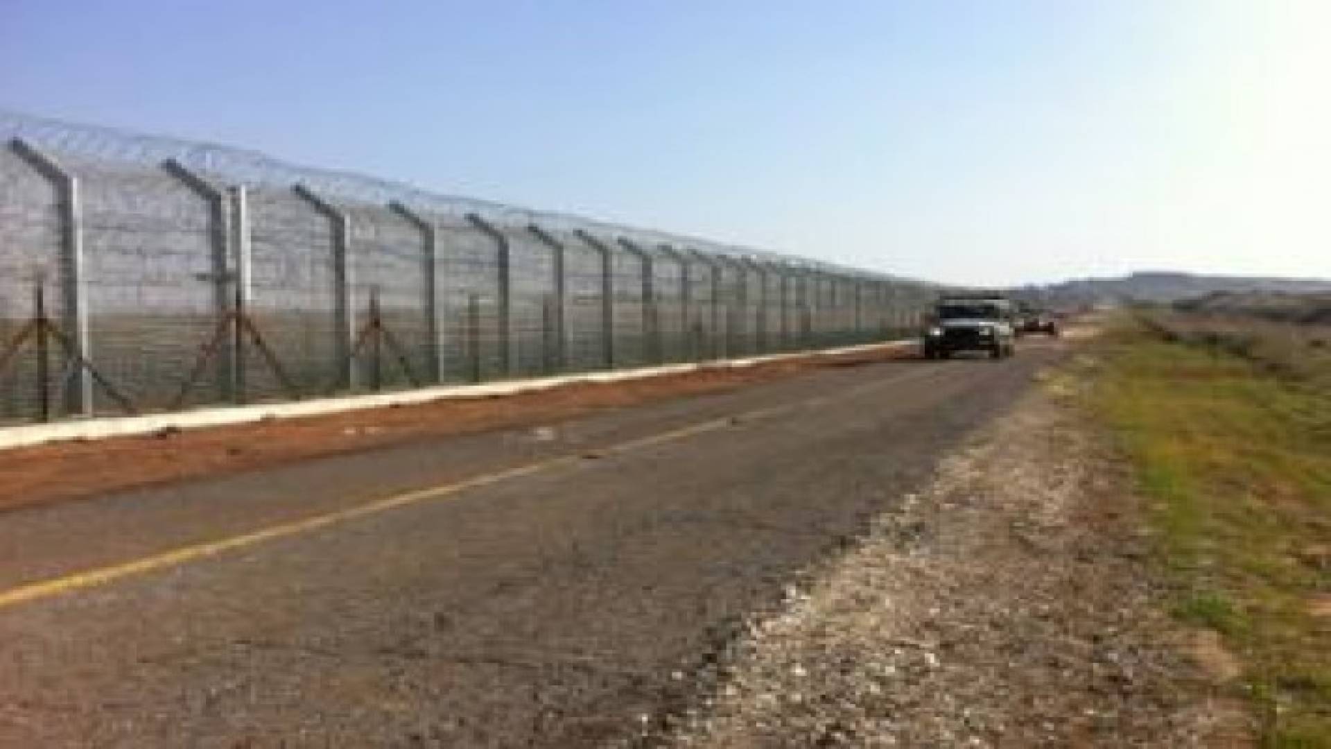 الاحتلال يبدأ بناء جداره الأمني الرابع على حدود الأردن