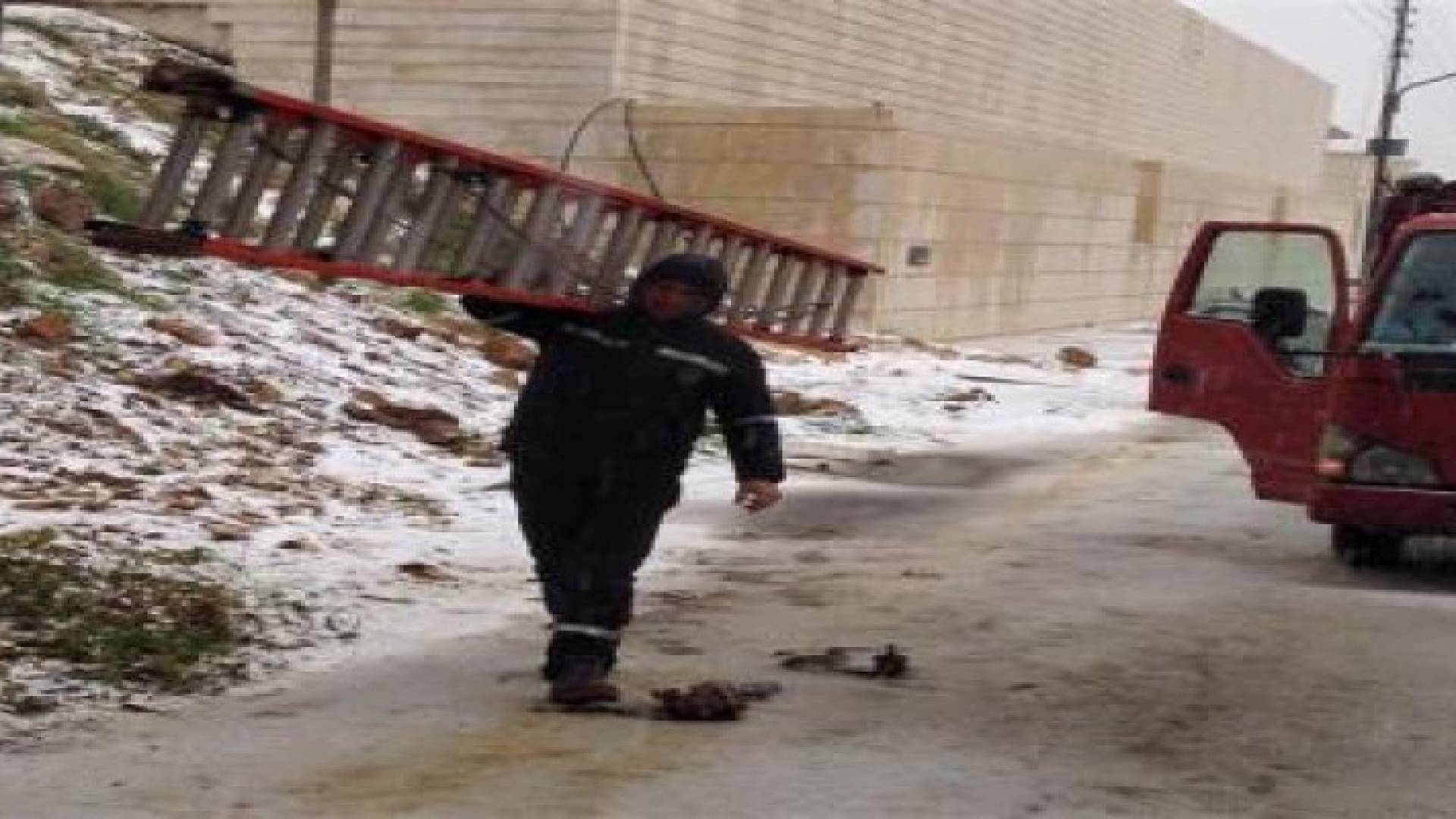 هيئة تنظيم الطاقة تؤكد جاهزيتها للتعامل مع الاحوال الجوية