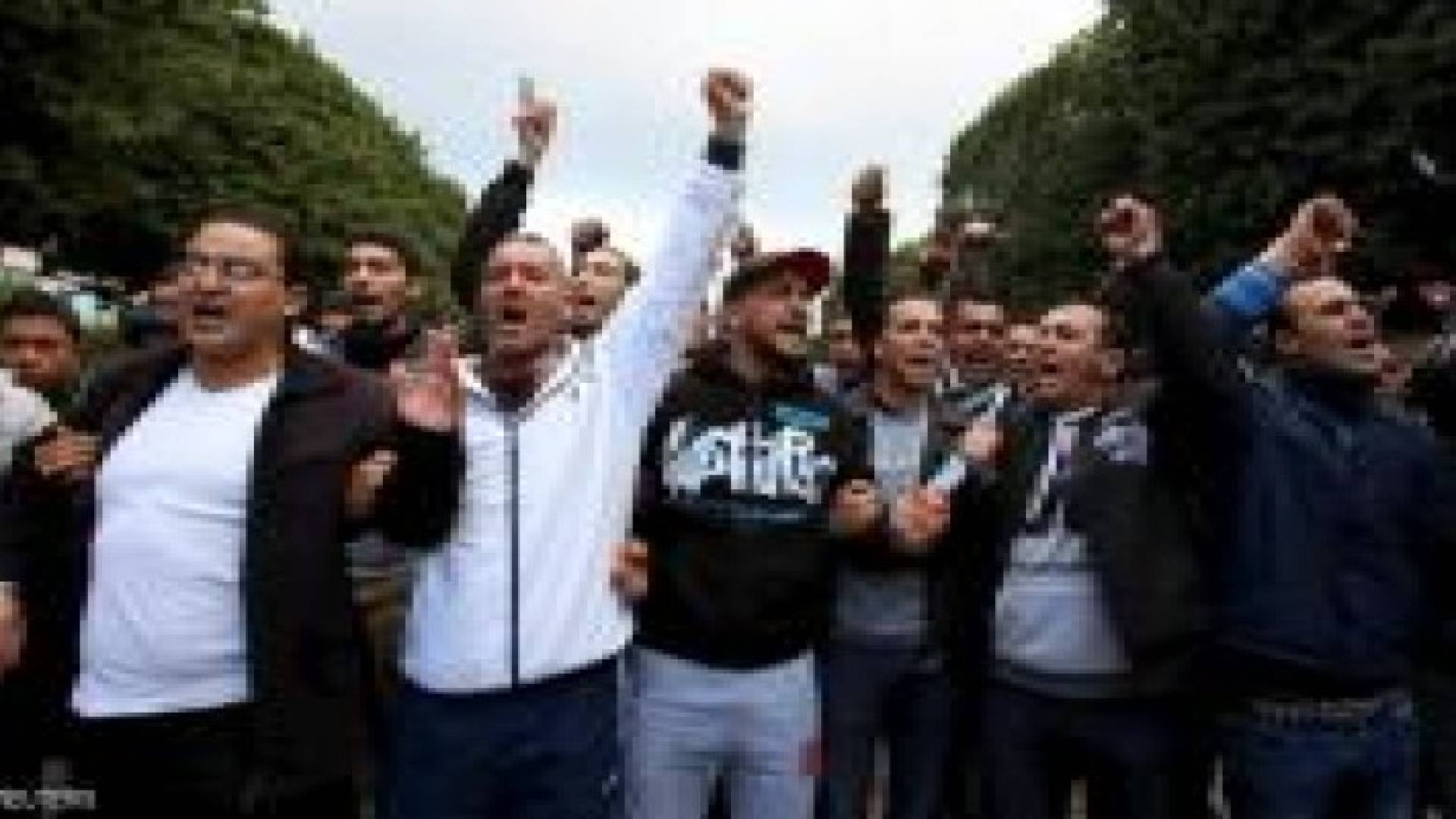توقيف العشرات ممن اخترقوا حظر التجول في تونس
