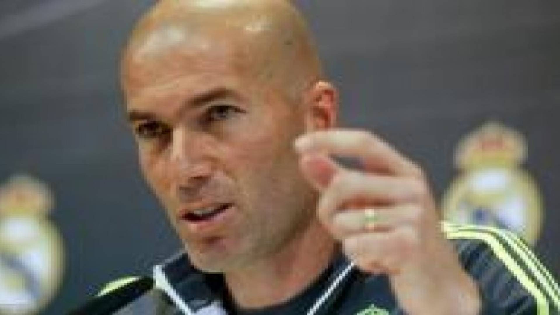 زيدان يستبعد إجراء تعاقدات جديدة في يناير