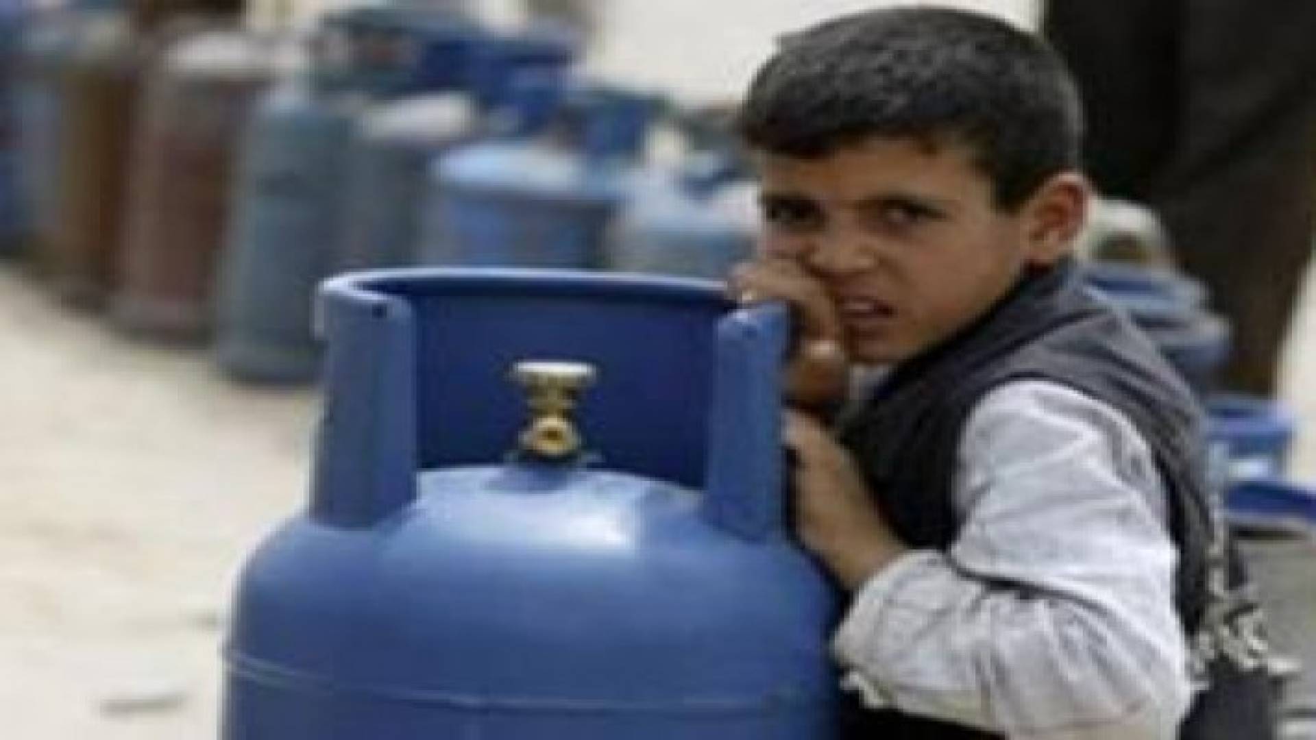 الحكومة تدعم اسطوانة الغاز بدينار