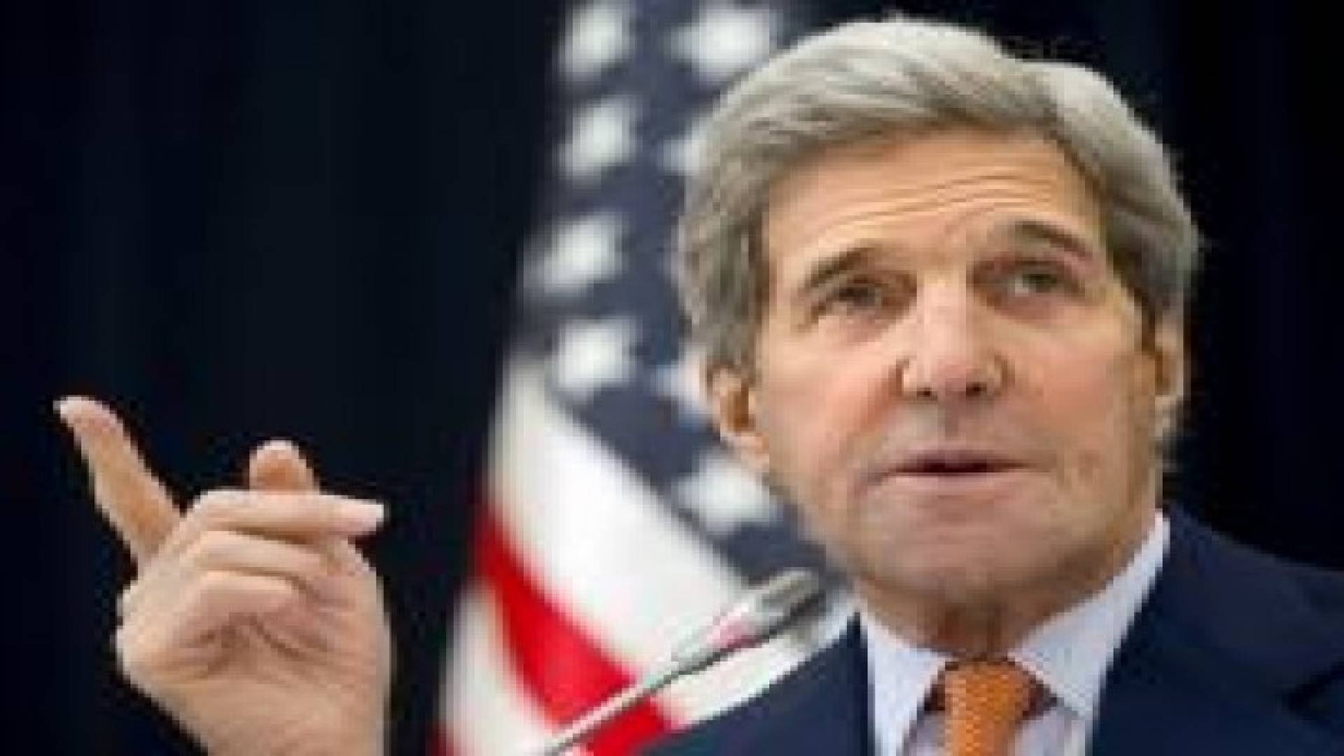 كيري يهدد المعارضة السورية بخسارة الحلفاء إن لم تذهب إلى جنيف