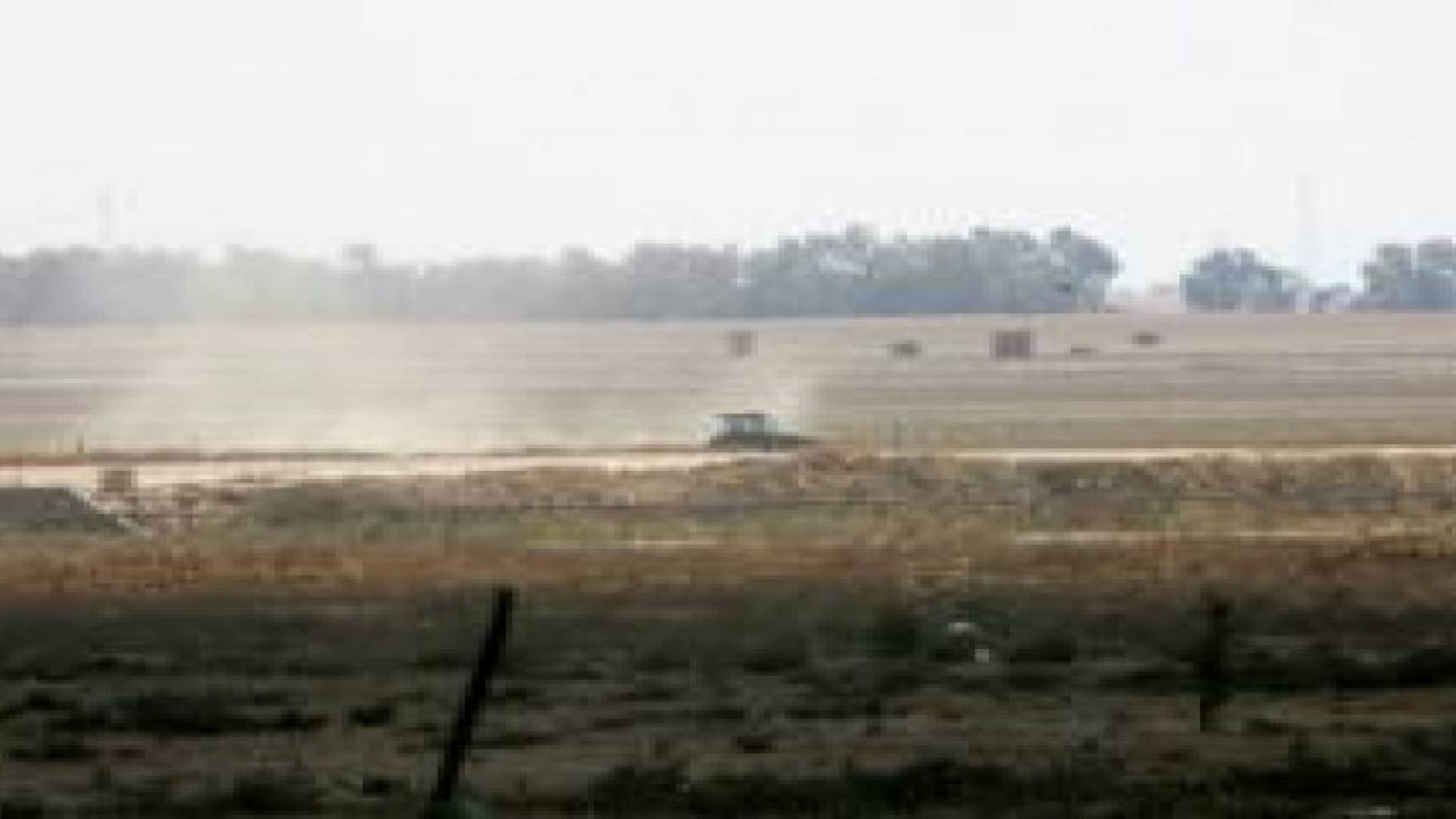 الاحتلال يستهدف المزارعين شرق خان يونس