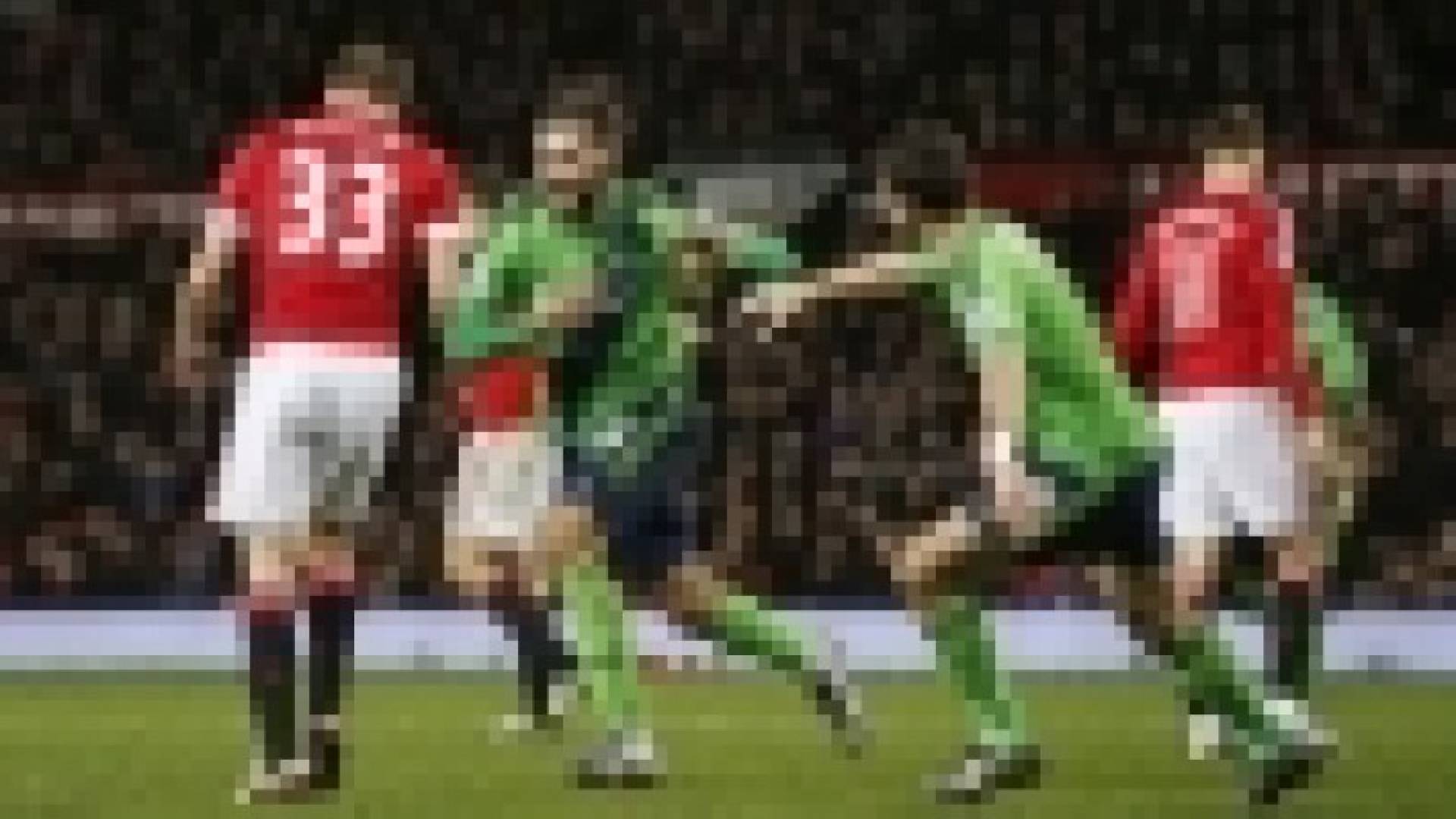 الدوري الإنجليزي: ليستر ينتزع الصدارة.. ويونايتد يسقط من جديد