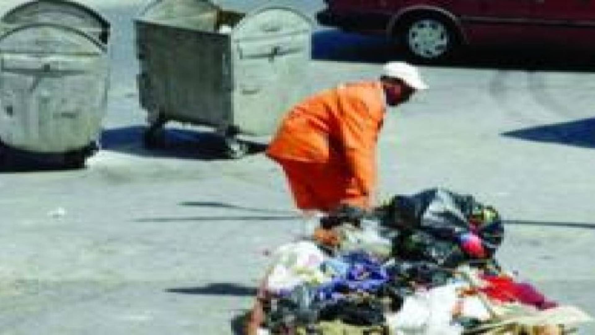 الأمانة ترفع 3500 طن من النفايات أمس