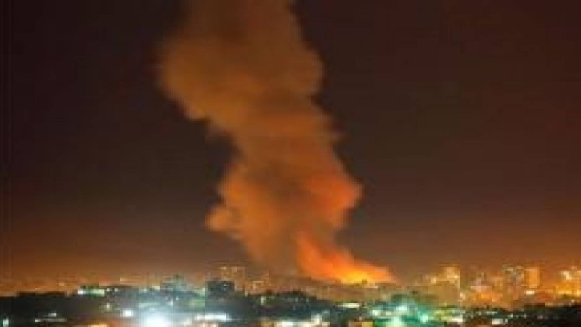 طائرات الاحتلال تشن غارتين على جنوب ووسط قطاع غزة