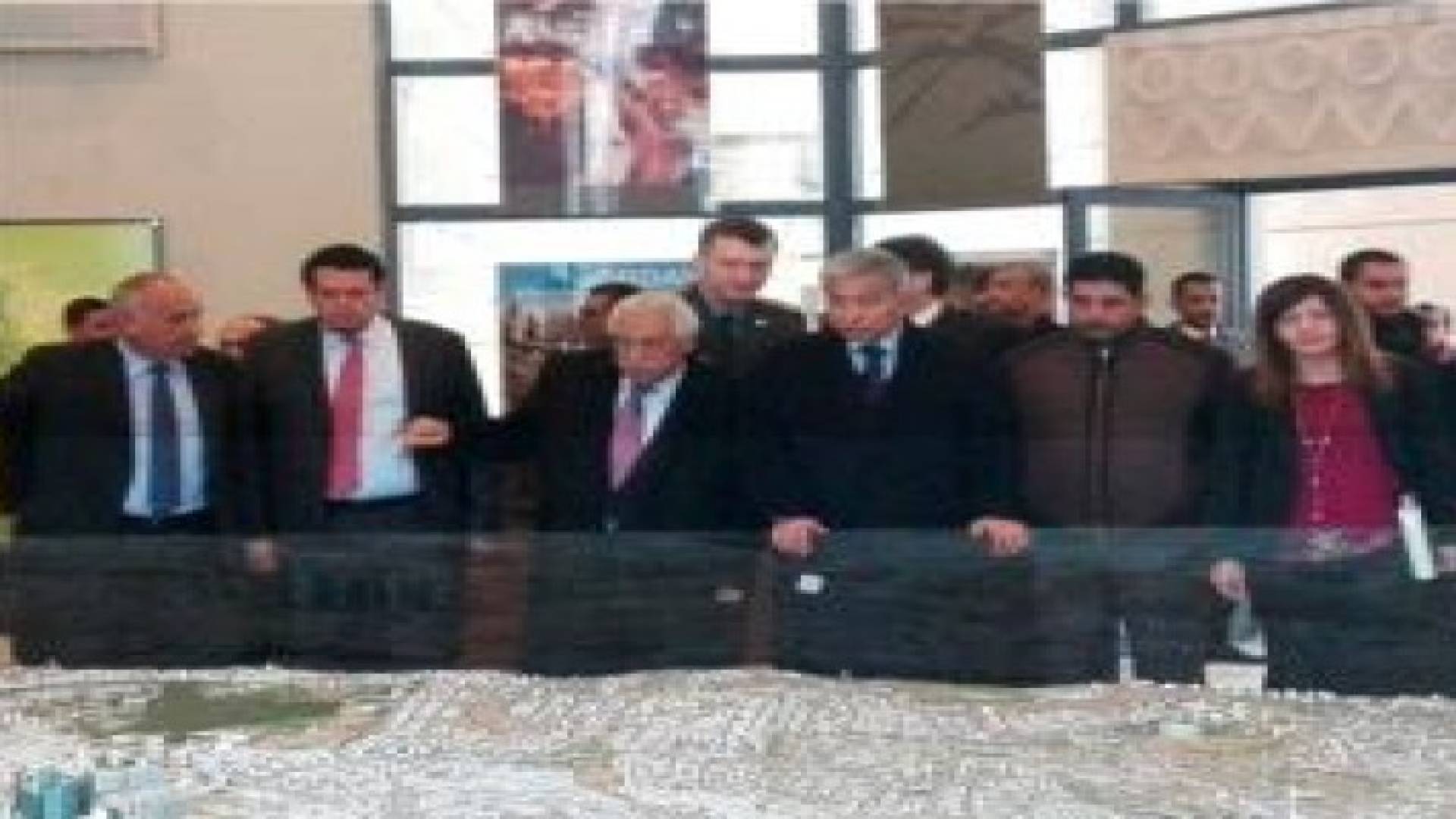 أمين عمان يستقبل وزير الدفاع الكازاخستاني
