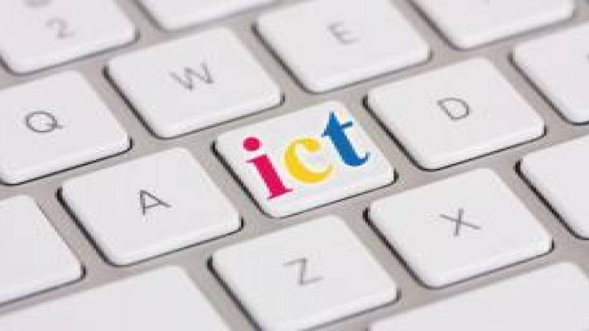 حوامدة: انتاج تثمن دور الاتصالات وريتش بإقرار الحوافز الاستثمارية