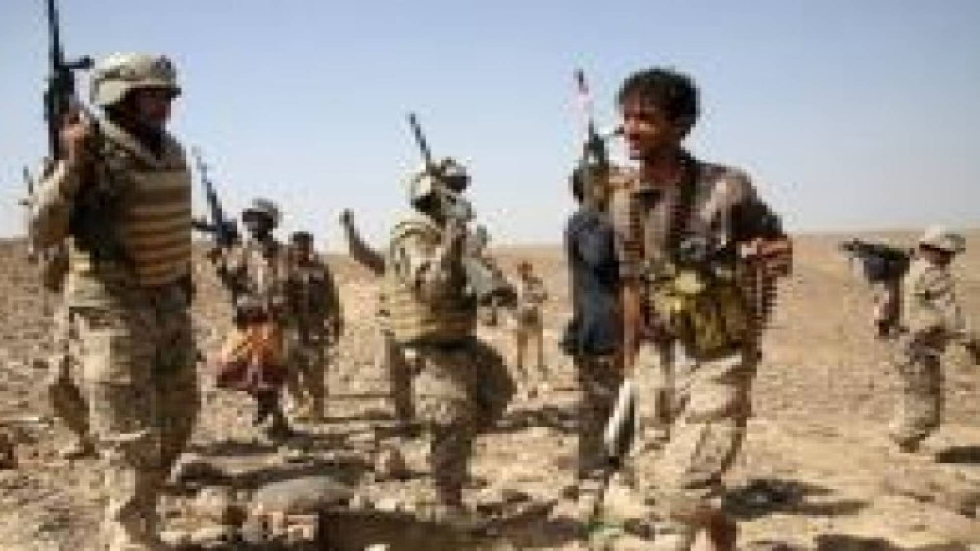 سلسلة غارات على معاقل للحوثيين في عمران والجوف