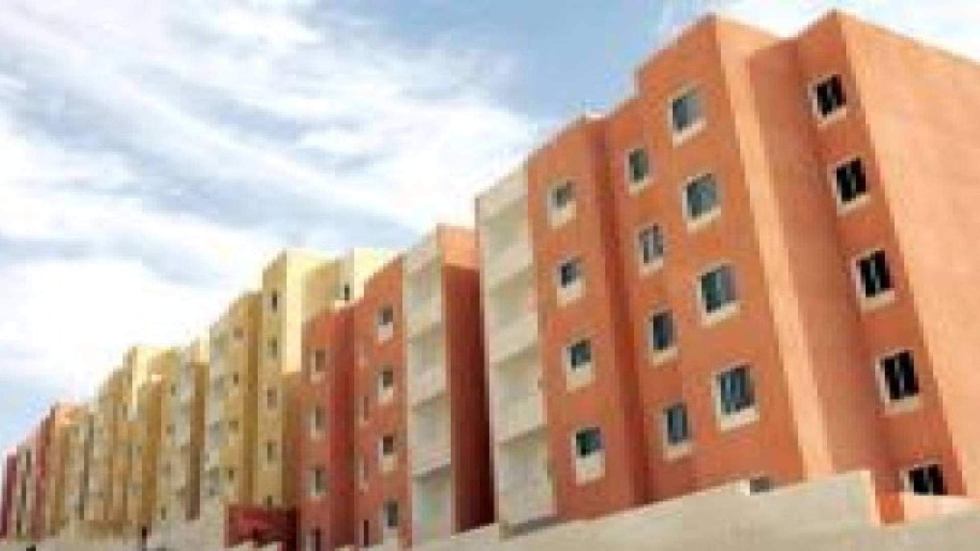 دعوة المستفيدين من مبادرة سكن كريم لاستلام مفاتيح شققهم – أسماء