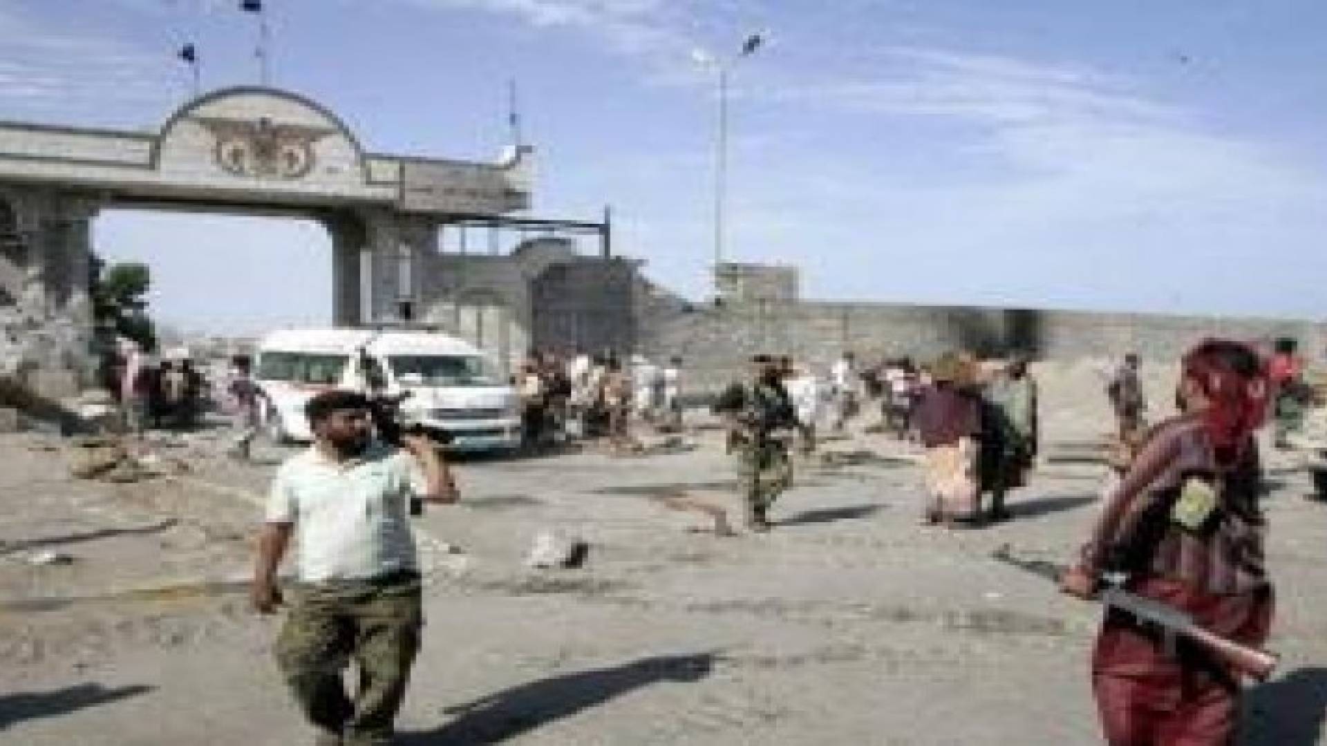 داعش يتبنى هجوم القصر الرئاسي بعدن