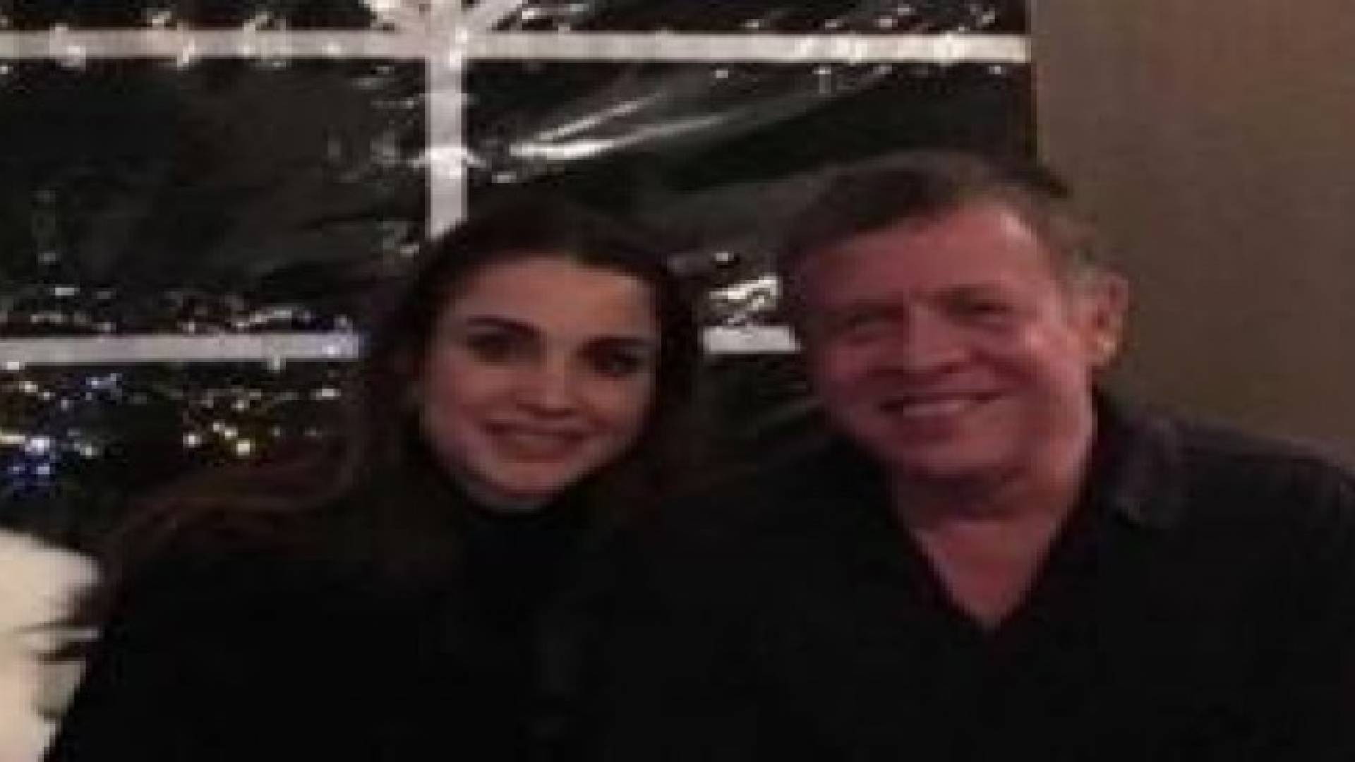 الملكة : أمسية هادئة مع سيدنا