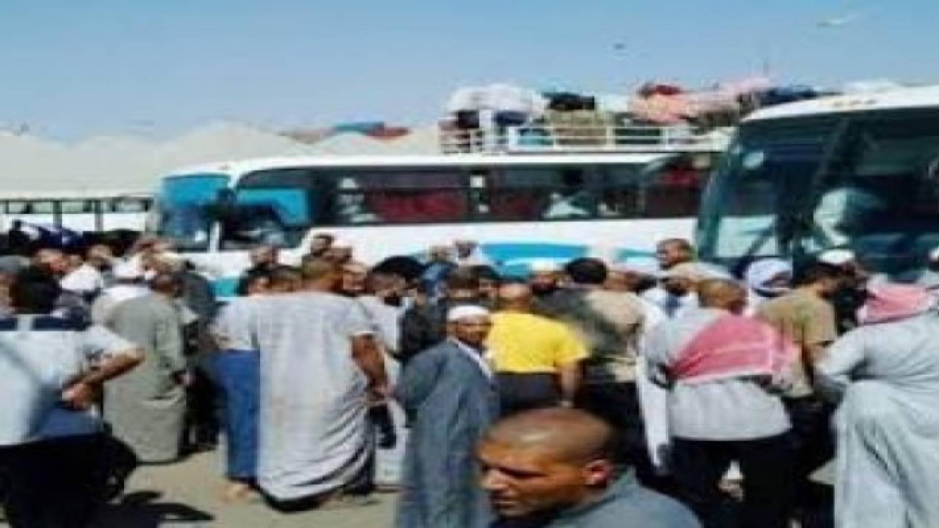 7 آلاف معتمر أردني عالقون على الحدود السعودية منذ ثلاثة أيام