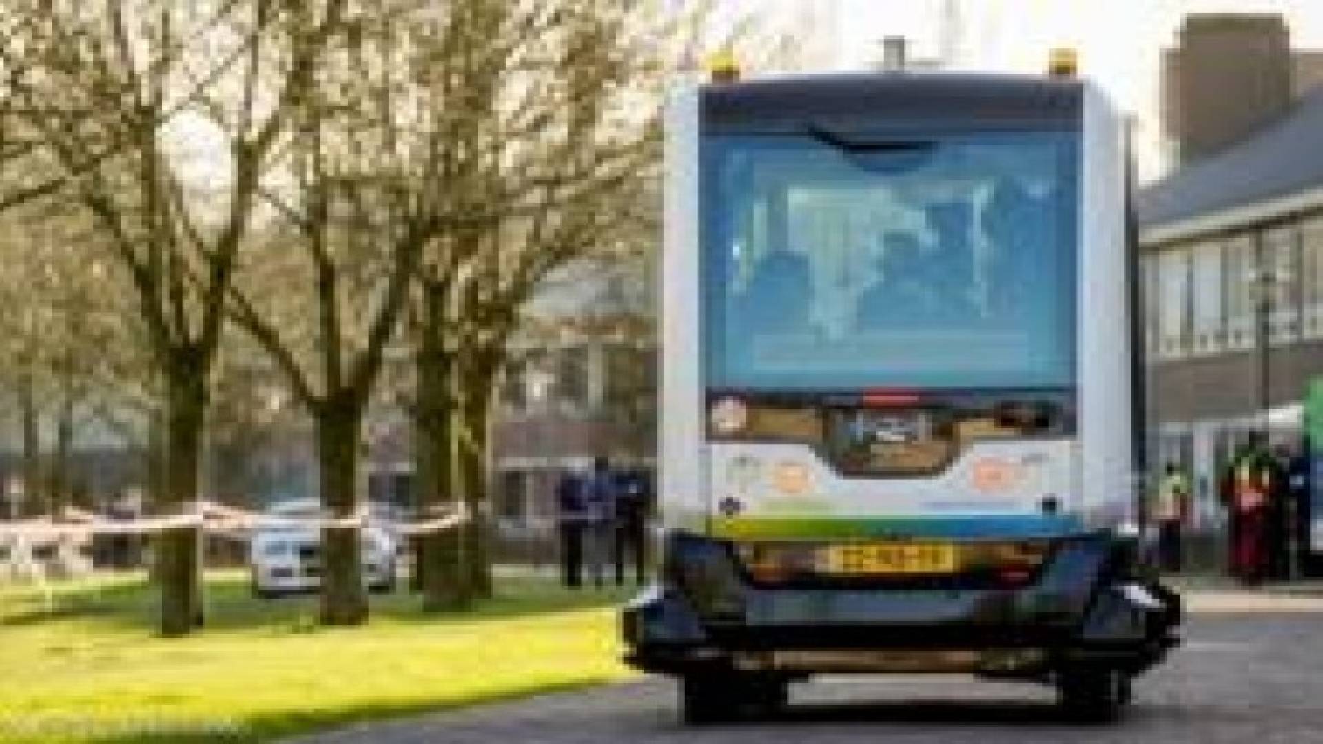 هولندا تختبر أول حافلة صغيرة "بدون سائق"