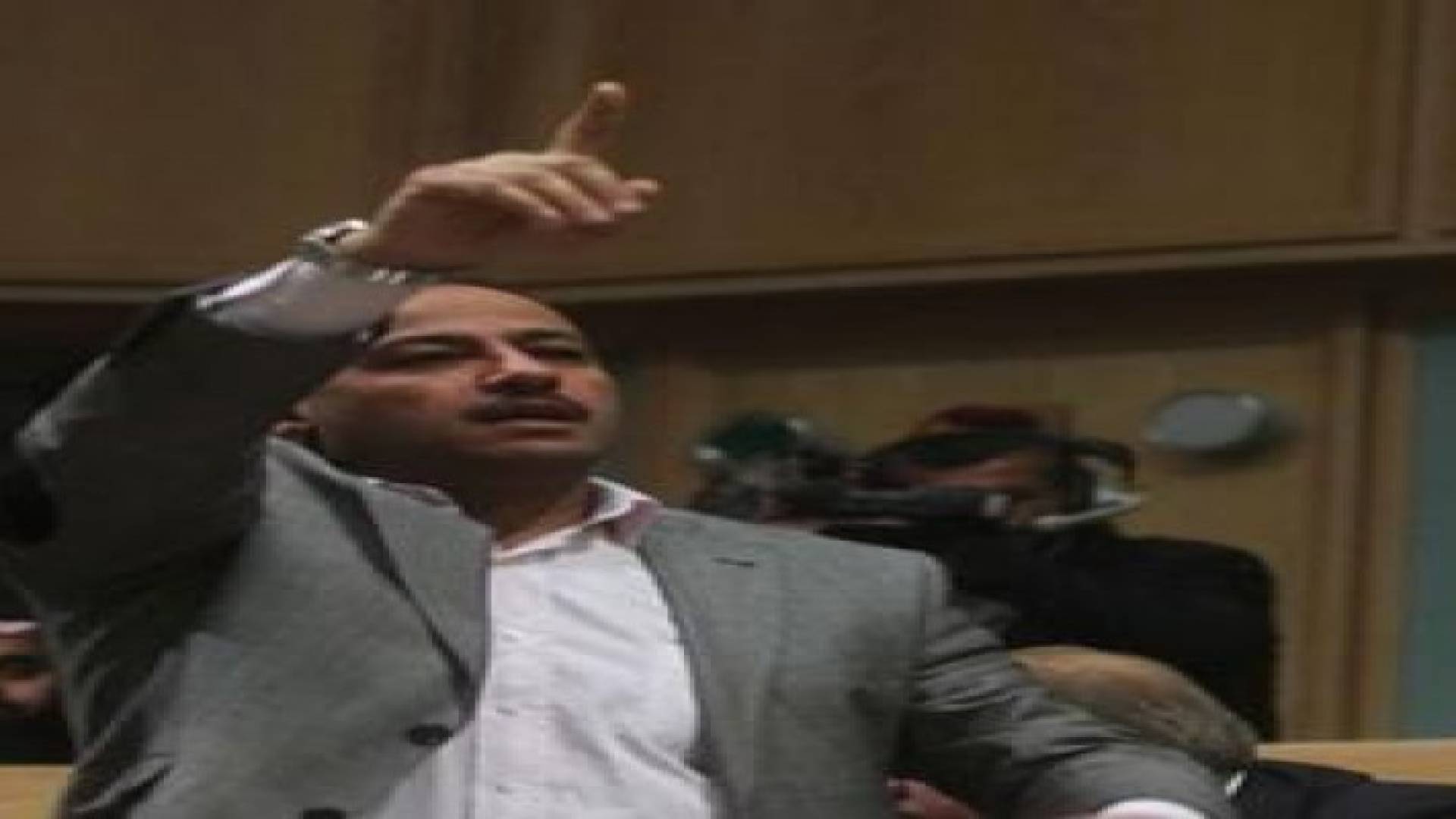 النائب الحياري يحول سؤاله عن الفوسفات لاستجواب للحكومة