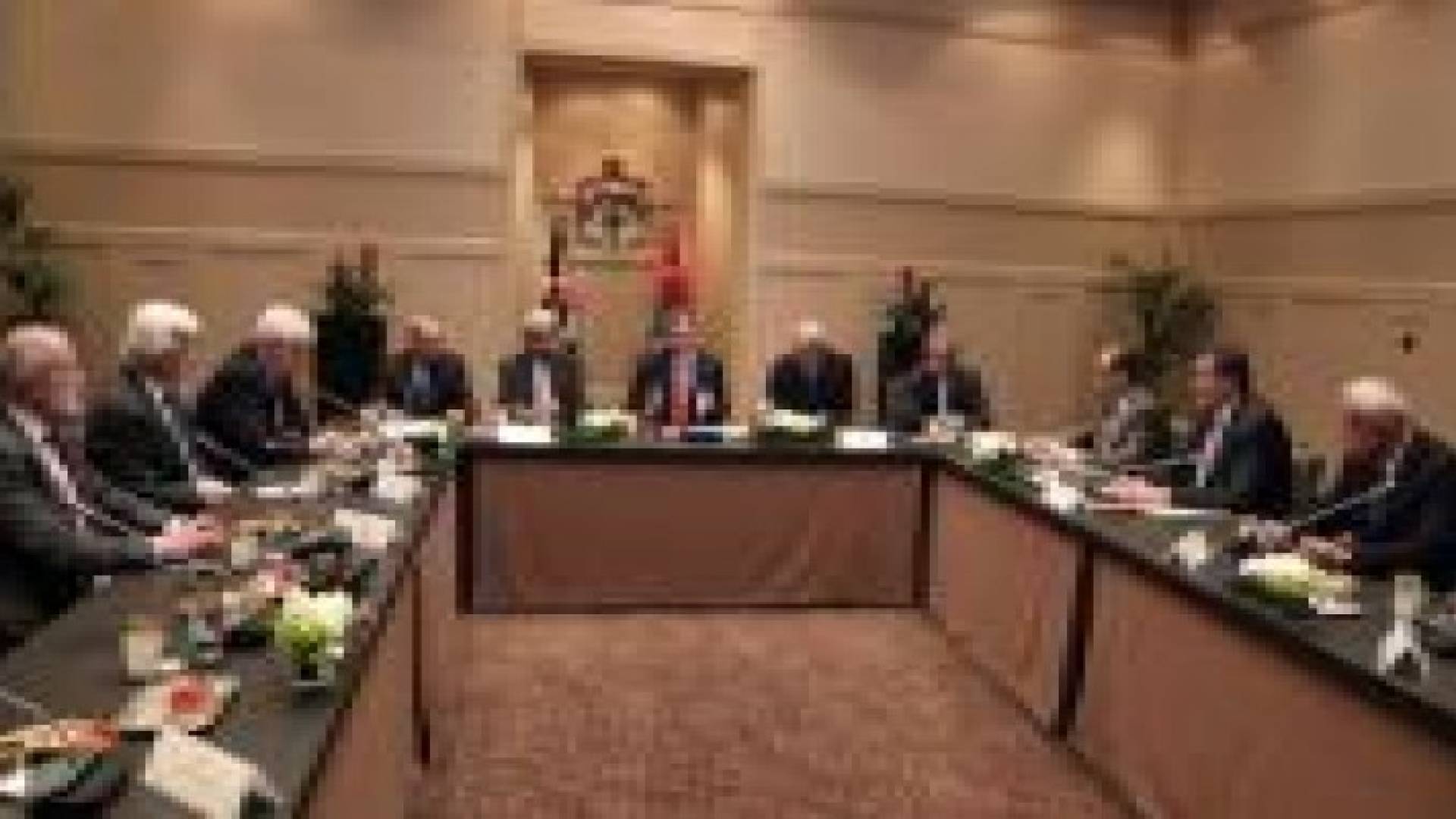 الملك يؤكد أهمية المضي قدما في تنفيذ برنامج الطاقة النووي الأردني