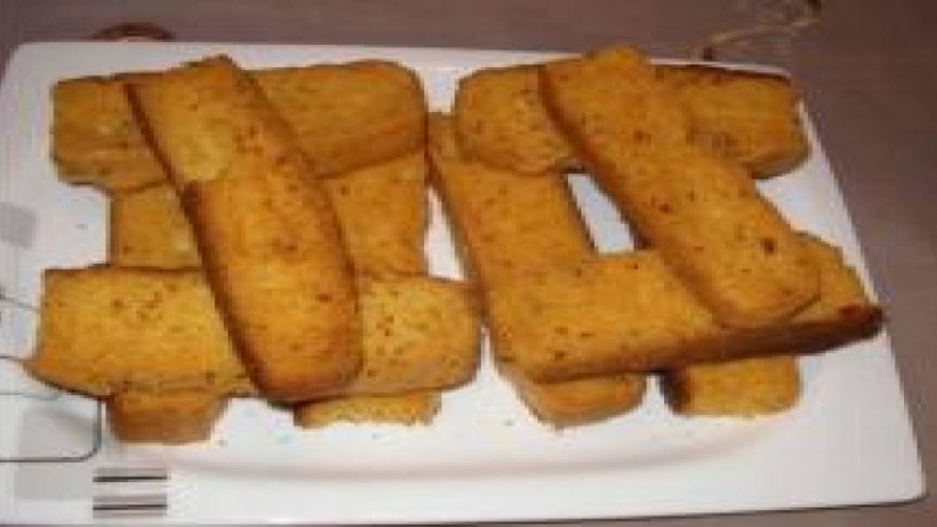 نقيب أصحاب المخابز ينفي رفع أسعار  " الكعك والقرشلة "