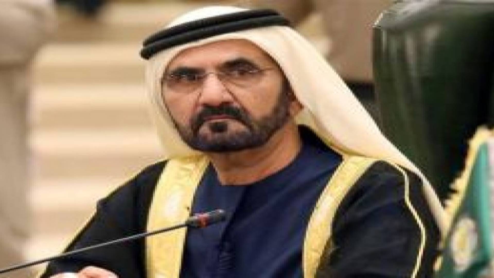 حاكم دبي يطالب الجامعات بترشيح 6 شباب لاختيار وزير منهم