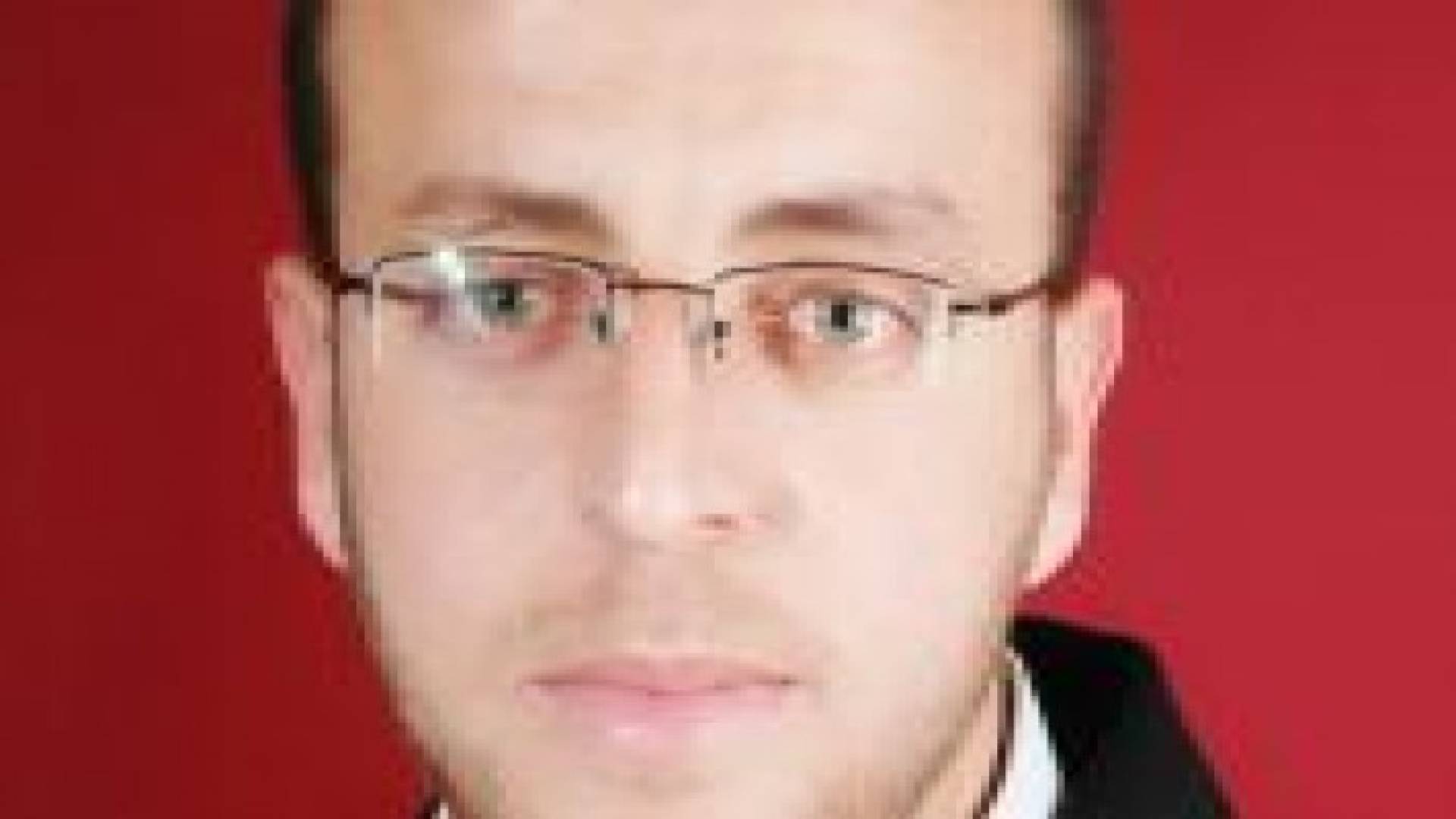الاسير محمد القيق تحول إلى هيكل عظمي وفقد النظر بإحدى عينيه