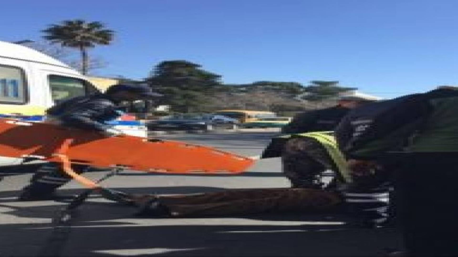 أزمة سير خانقة عند الدوار الثالث بسبب حادث دهس .. صور