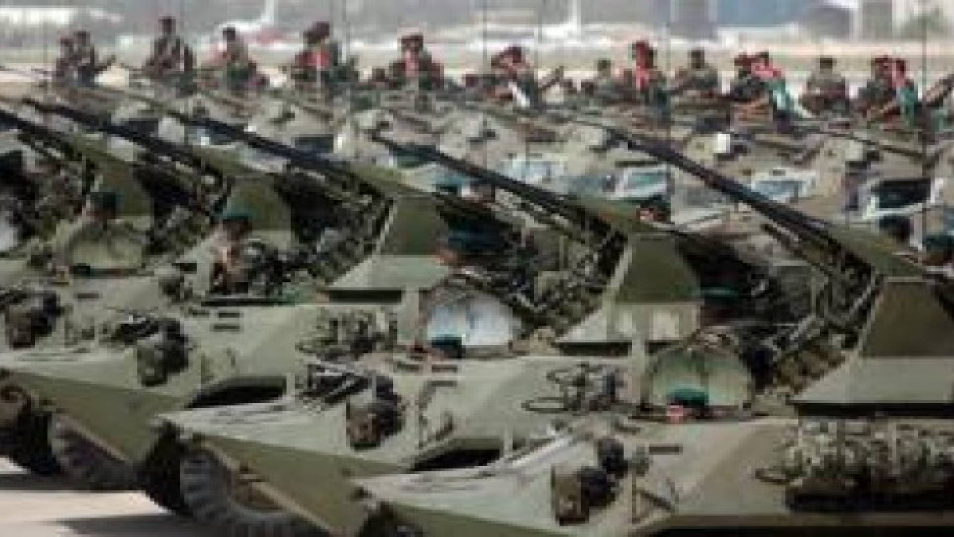 القوات المسلحة تعلن عن حاجتها لتجنيد جامعيين برتبة ضابط