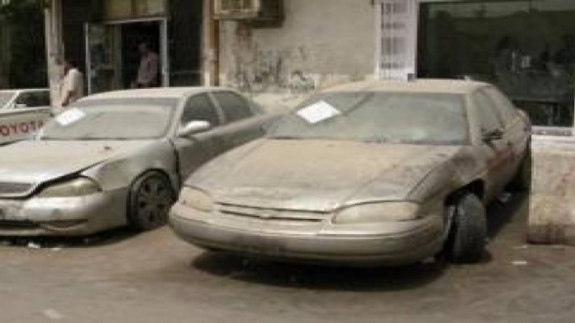 الأمانة لـ المواطنين : أبلغونا عن السيارات المهجورة