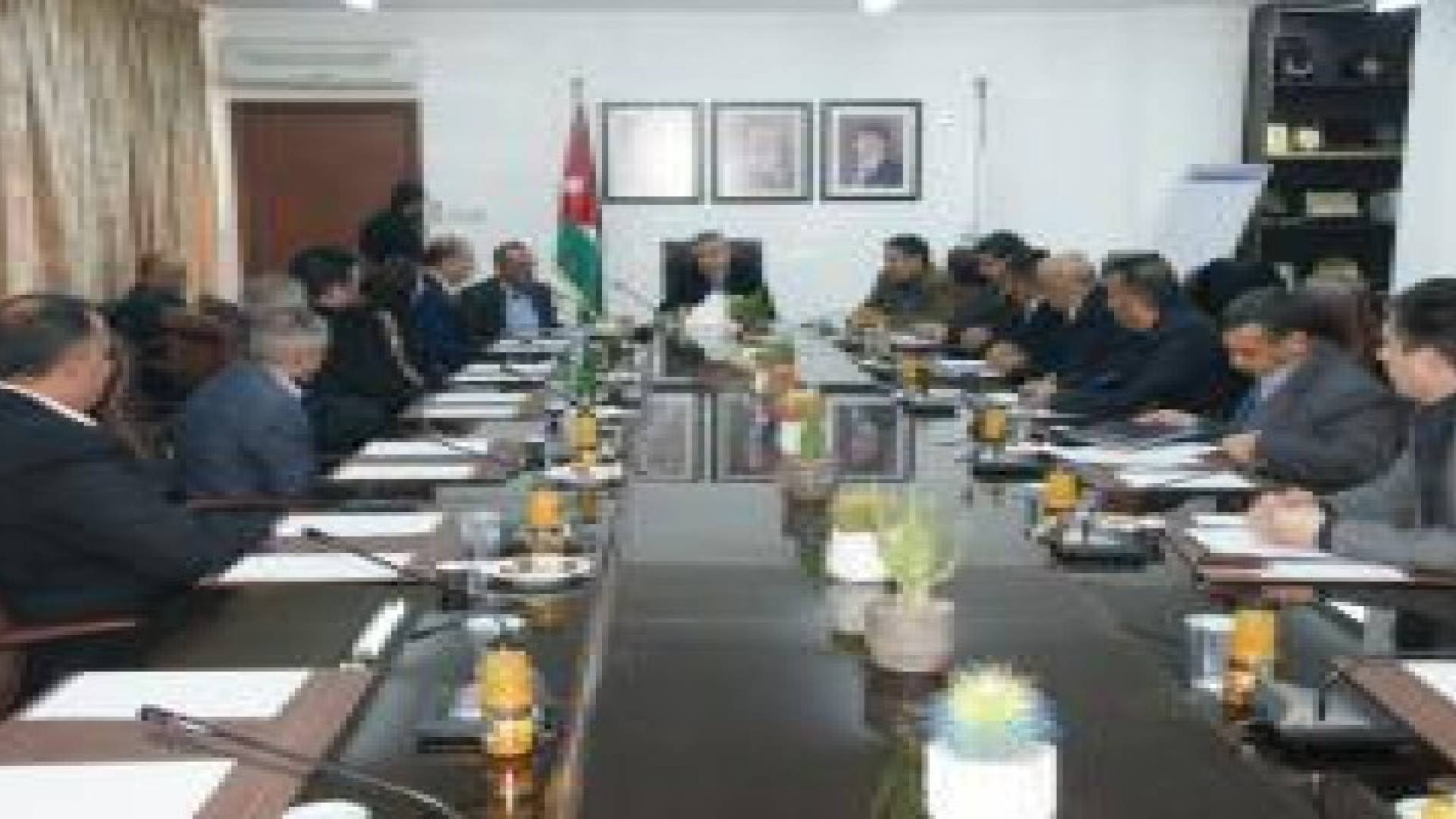 وزير الزراعة يكرم نخبه متميزه من المبدعين الاردنيين