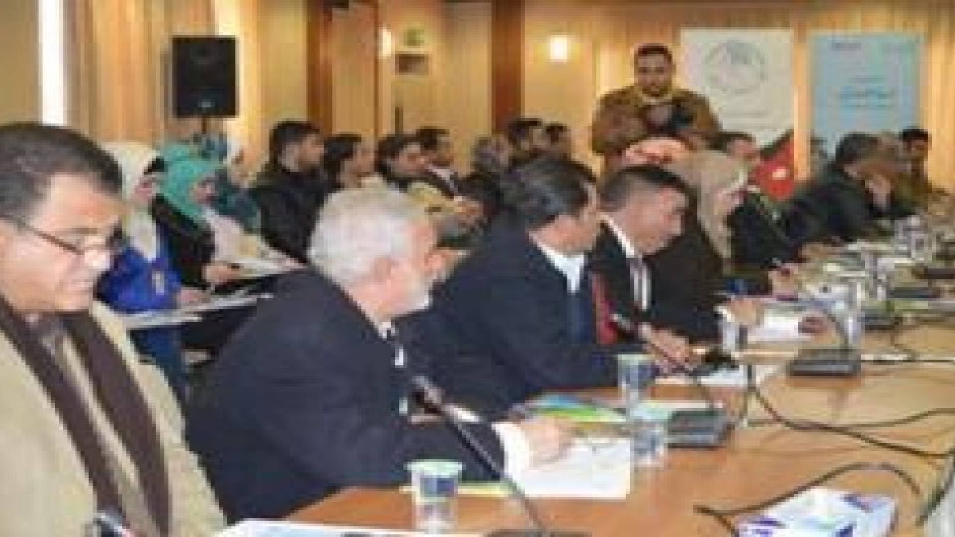 إظهار نتائج تقرير أثر النمو السكاني على التنمية في الزرقاء