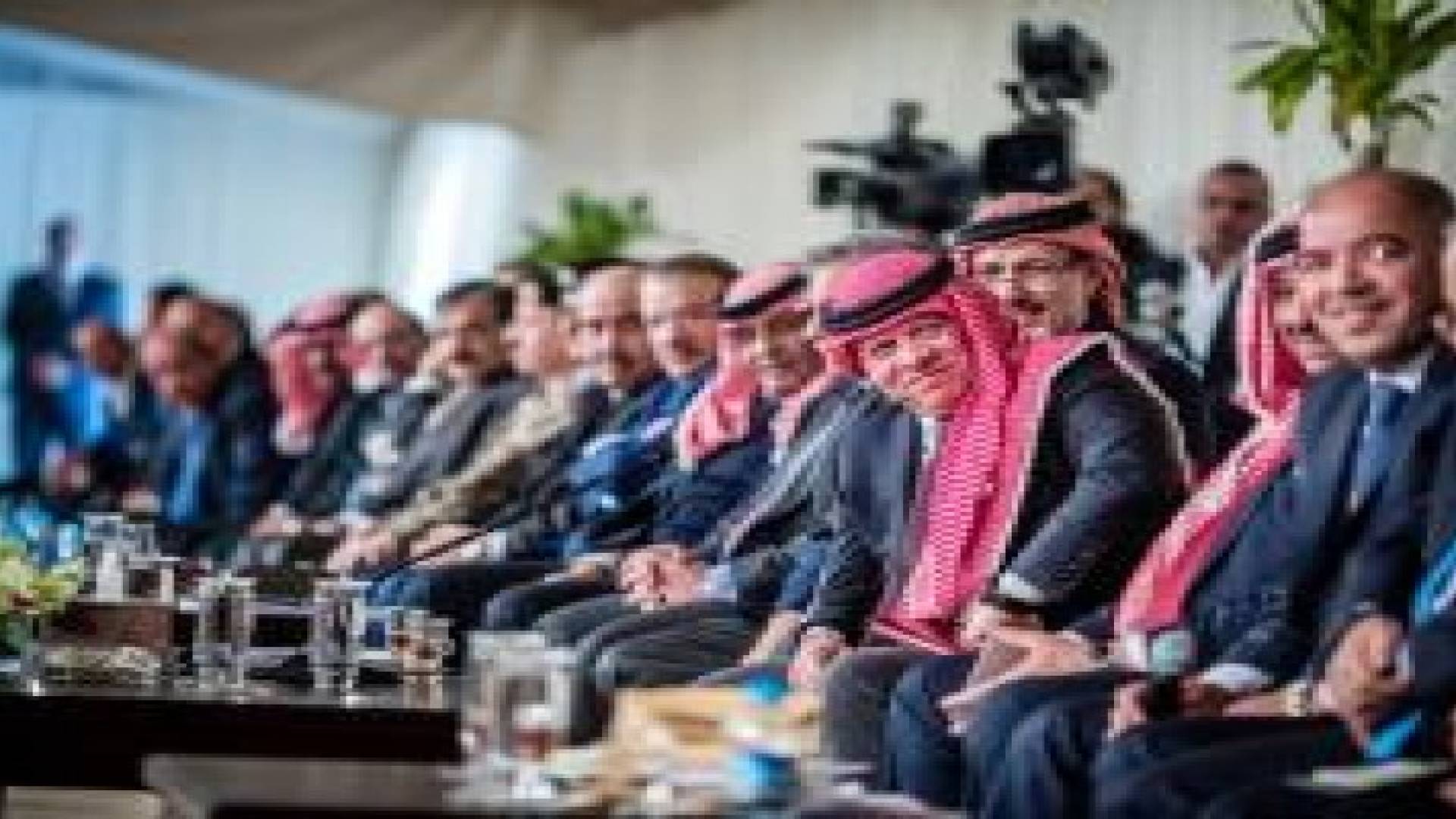 الملك: حدودنا الشمالية آمنة ومؤتمر لندن بداية لا بد من البناء عليها