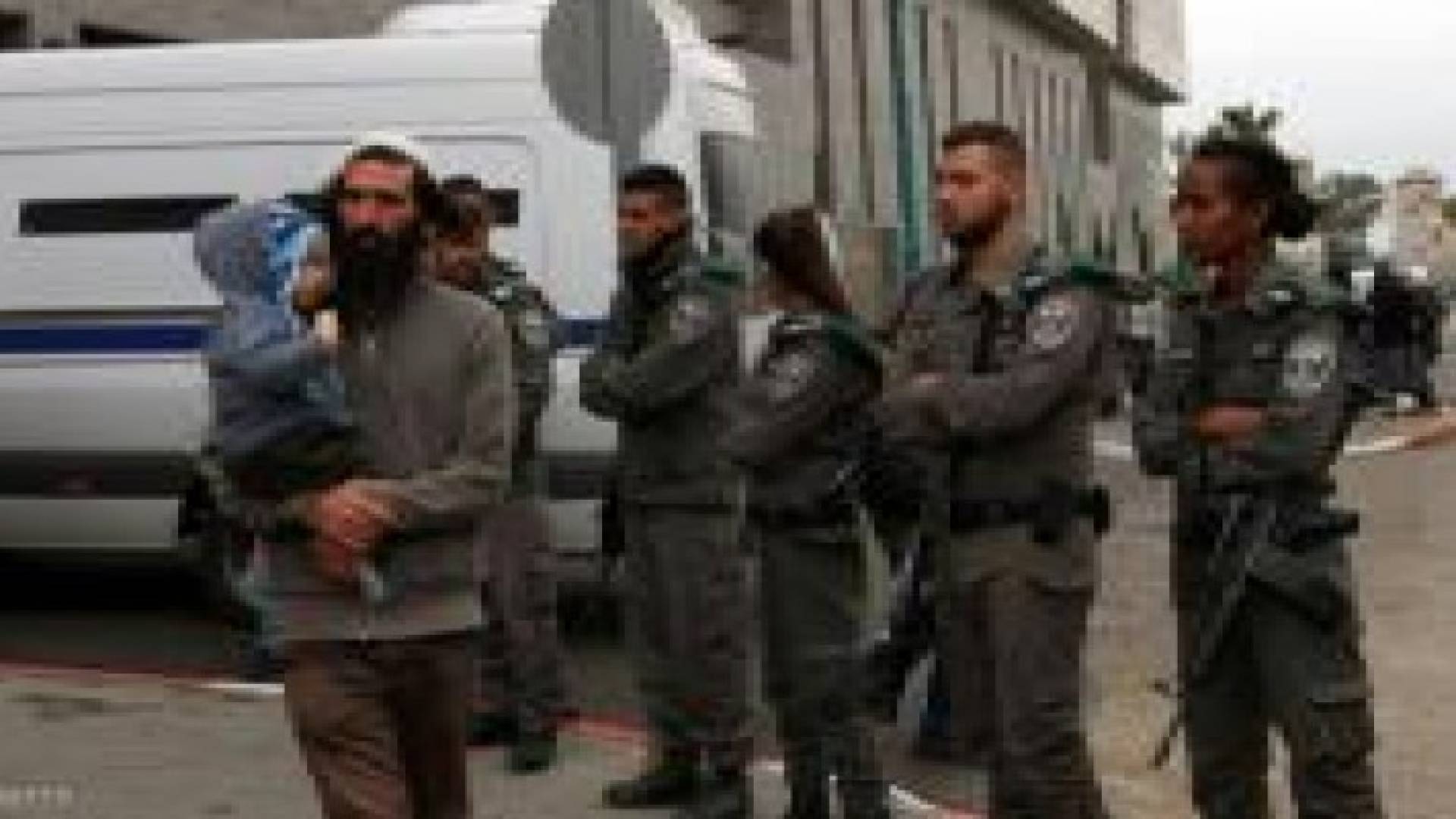 محكمة إسرائيلية تتهم قاصرتين فلسطينيتن بمحاولة القتل
