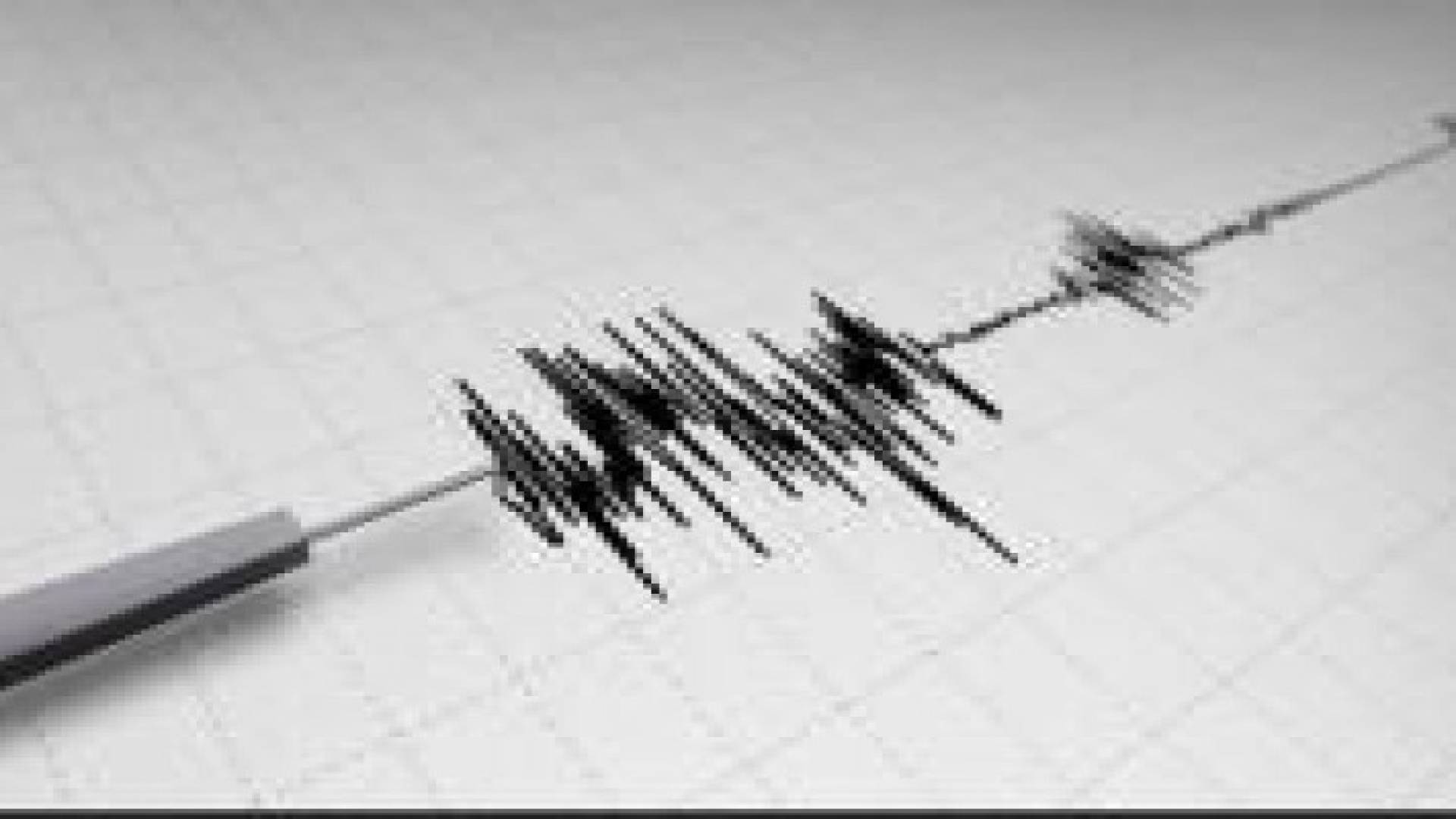 زلزال بقوة 6 درجات يضرب جزيرة إندونيسية