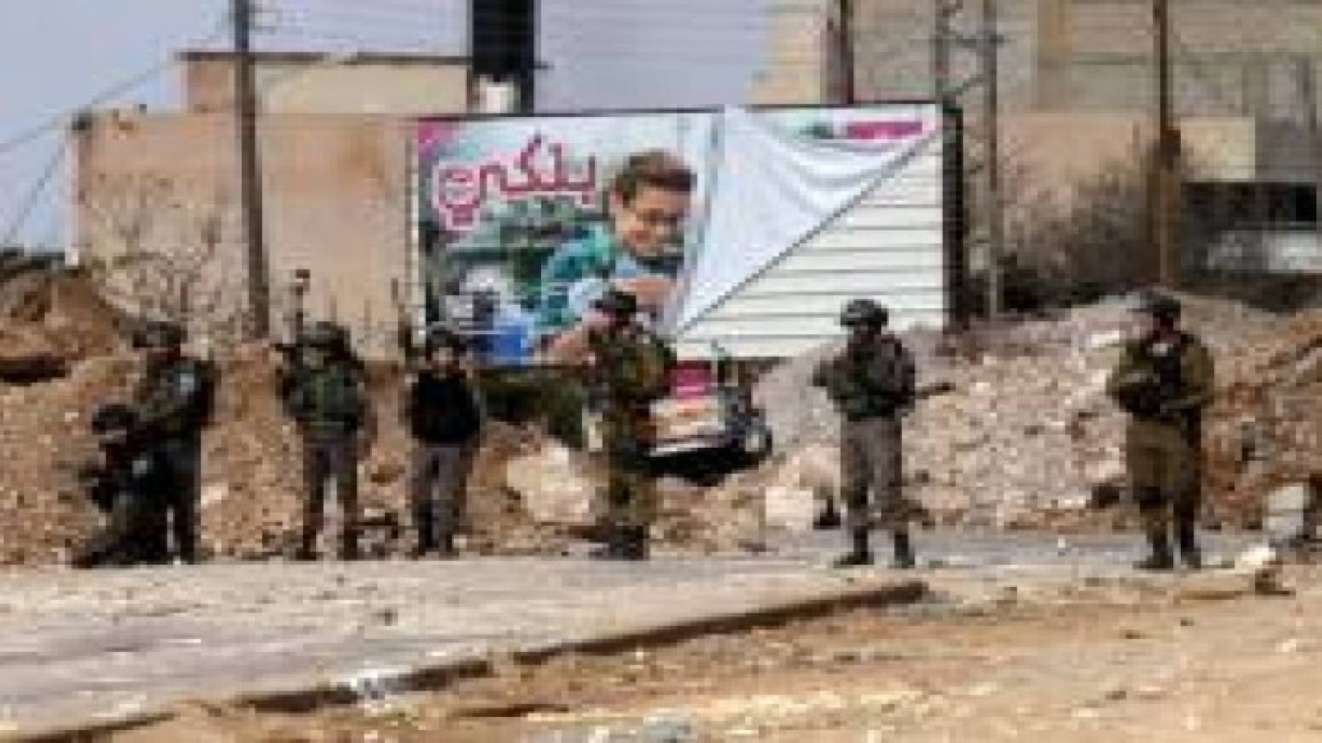 الاحتلال الاسرائيلي يواصل حصاره واغلاقه لقرية نحالين غرب بيت لحم