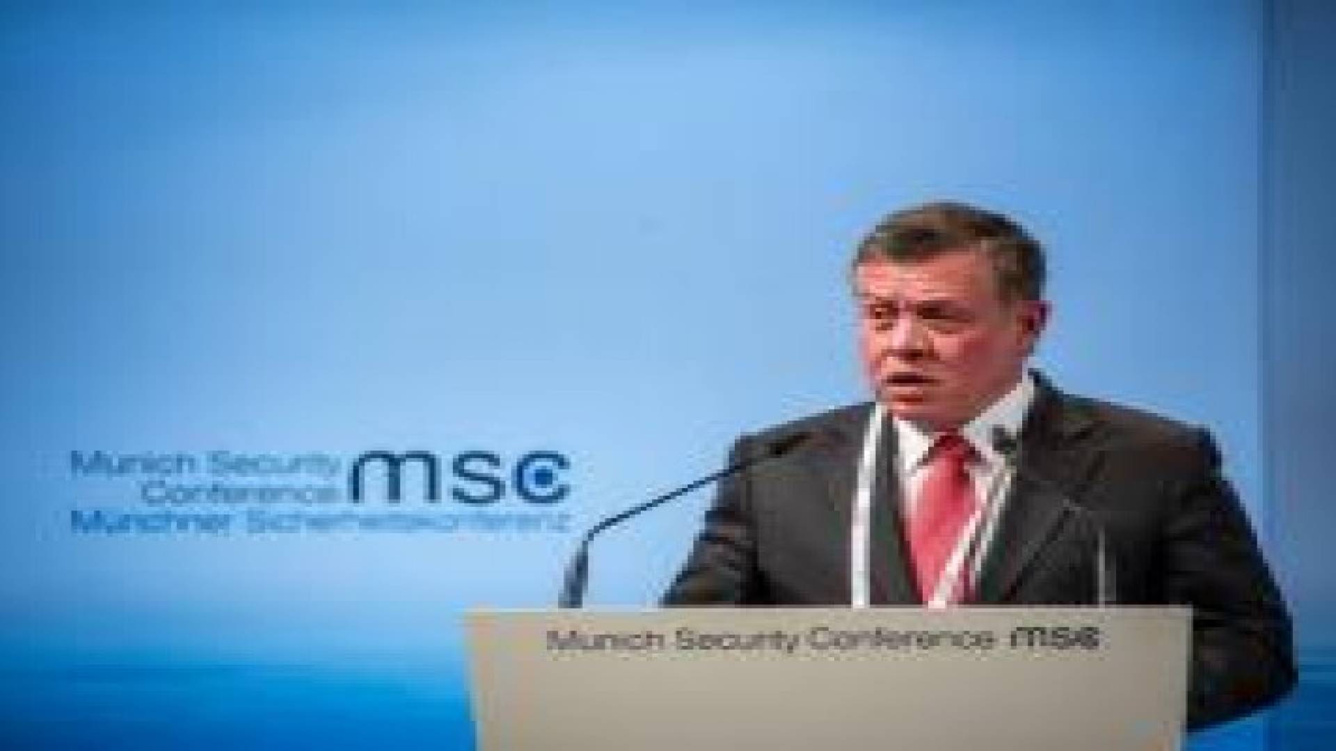 الملك: كل خمسة أردنيين يقابلهم سوري يستضيفه بلدنا