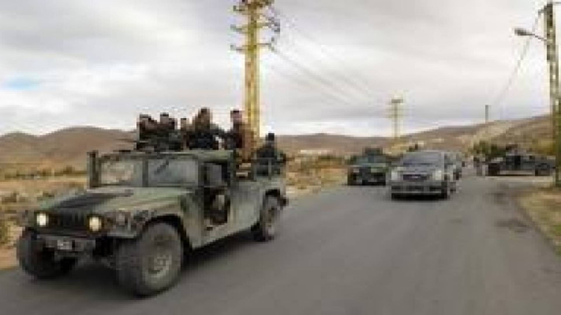 لبنان يغلق المعابر غير الشرعية مع سوريا