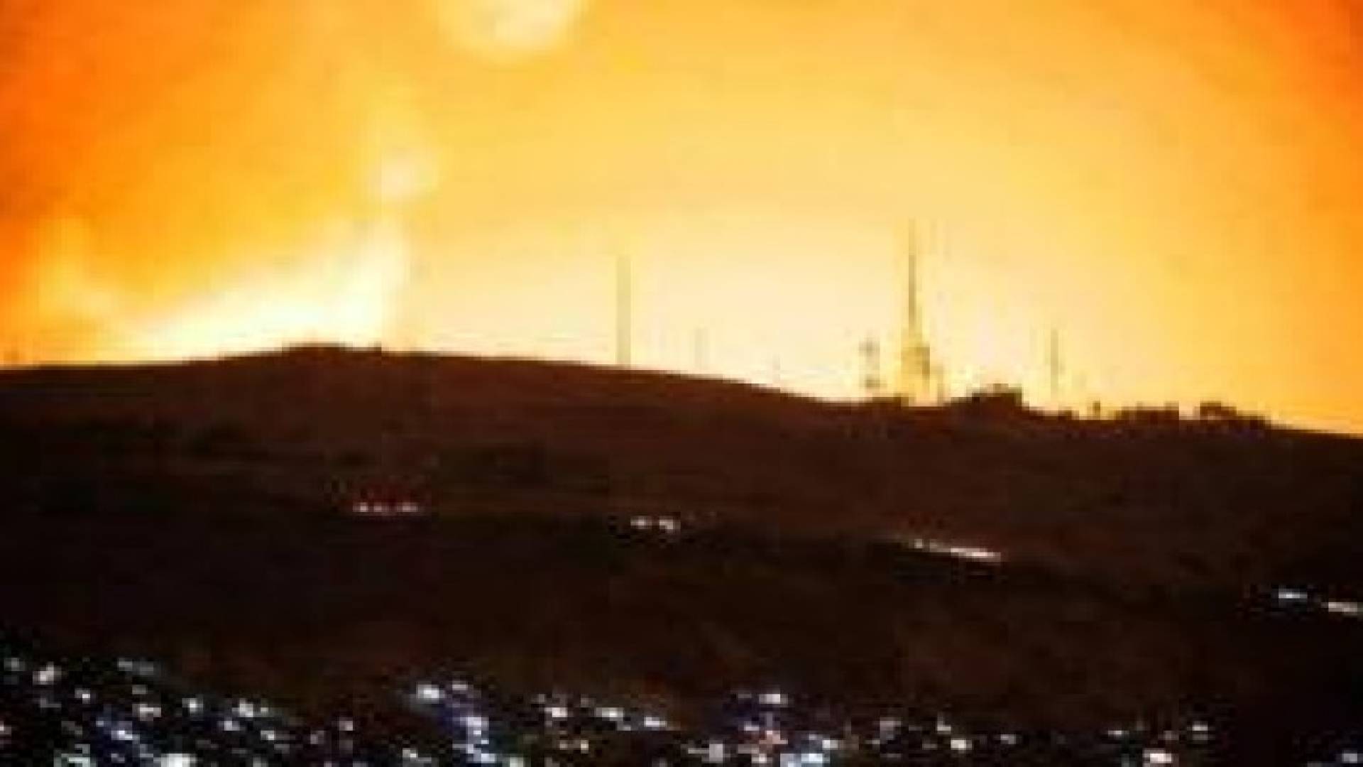 المرصد السوري: 3 صواريخ إسرائيلية تصيب مواقع للجيش السوري جنوب دمشق