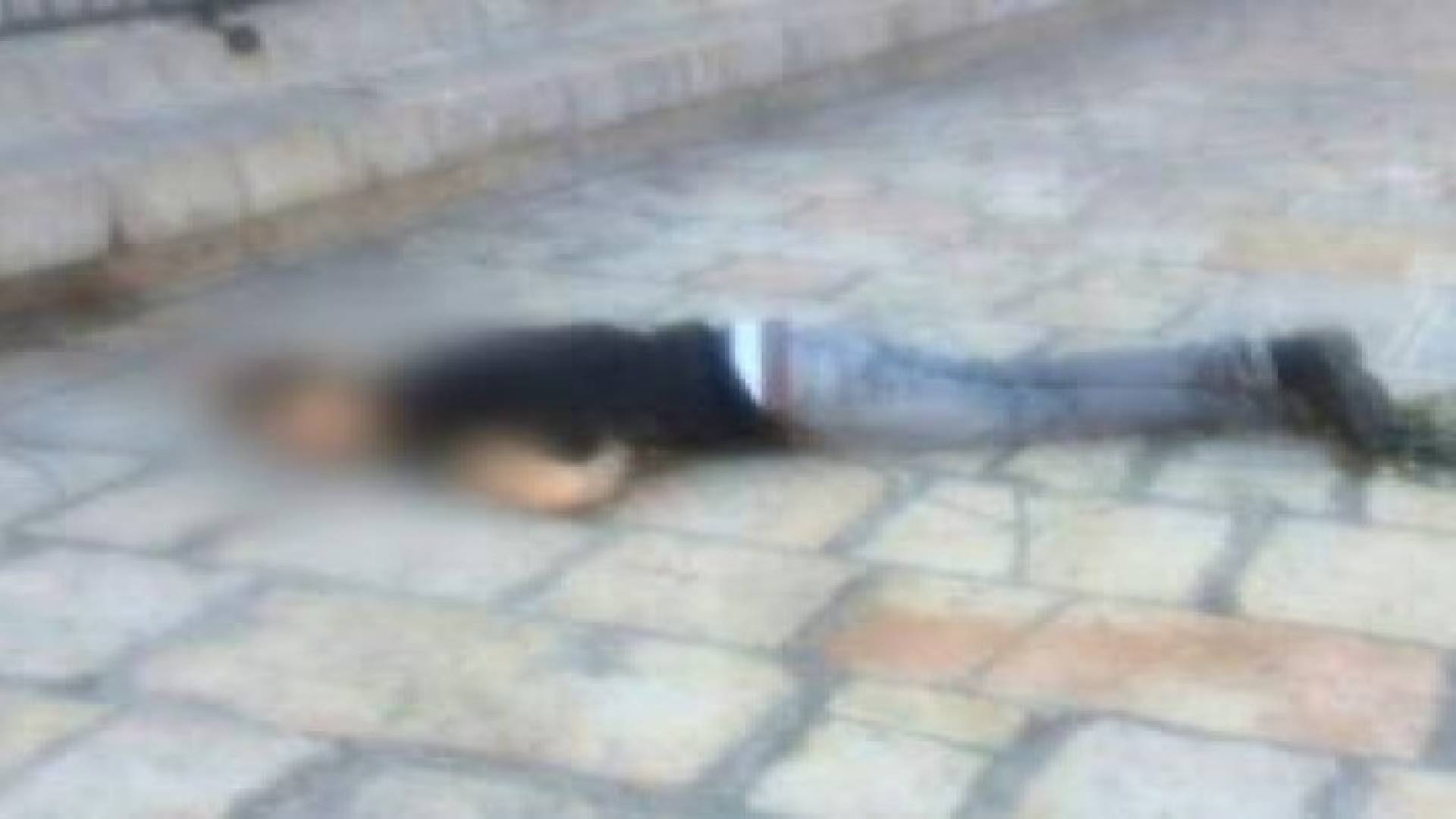 استشهاد فلسطيني أصاب جنديين طعنا في القدس المحتلة