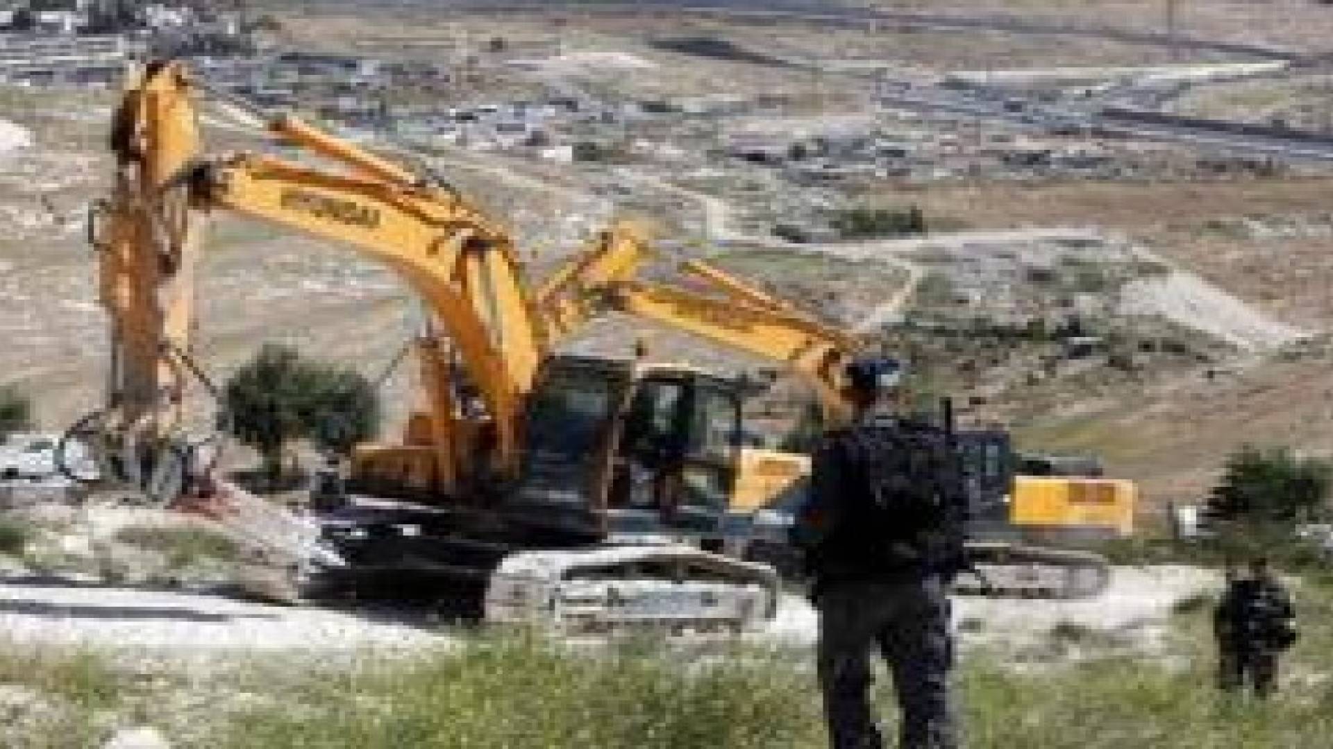 هارتس : اسرائيل تسرع من وتيرة هدم منازل الفلسطينيين في الضفة الغربية