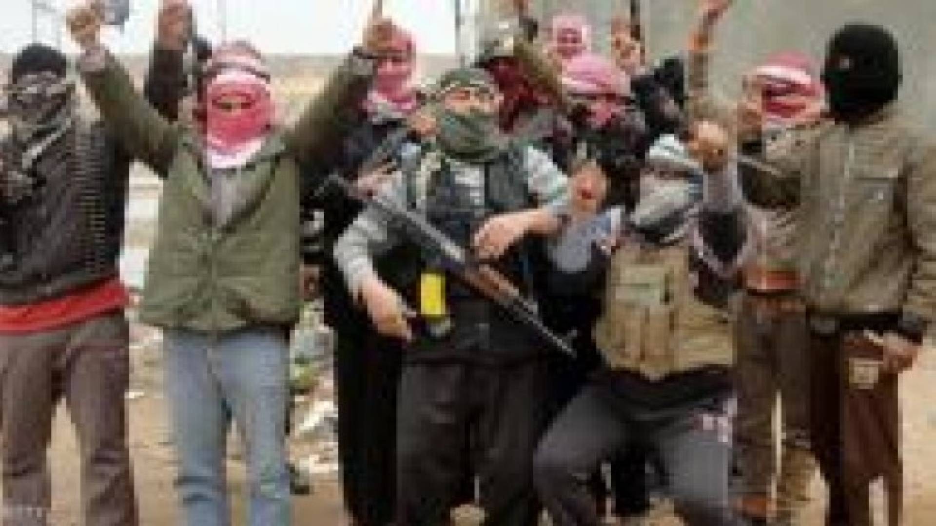 عشائر الفلوجة تنتفض وتطرد داعش من أحياء بالمدينة