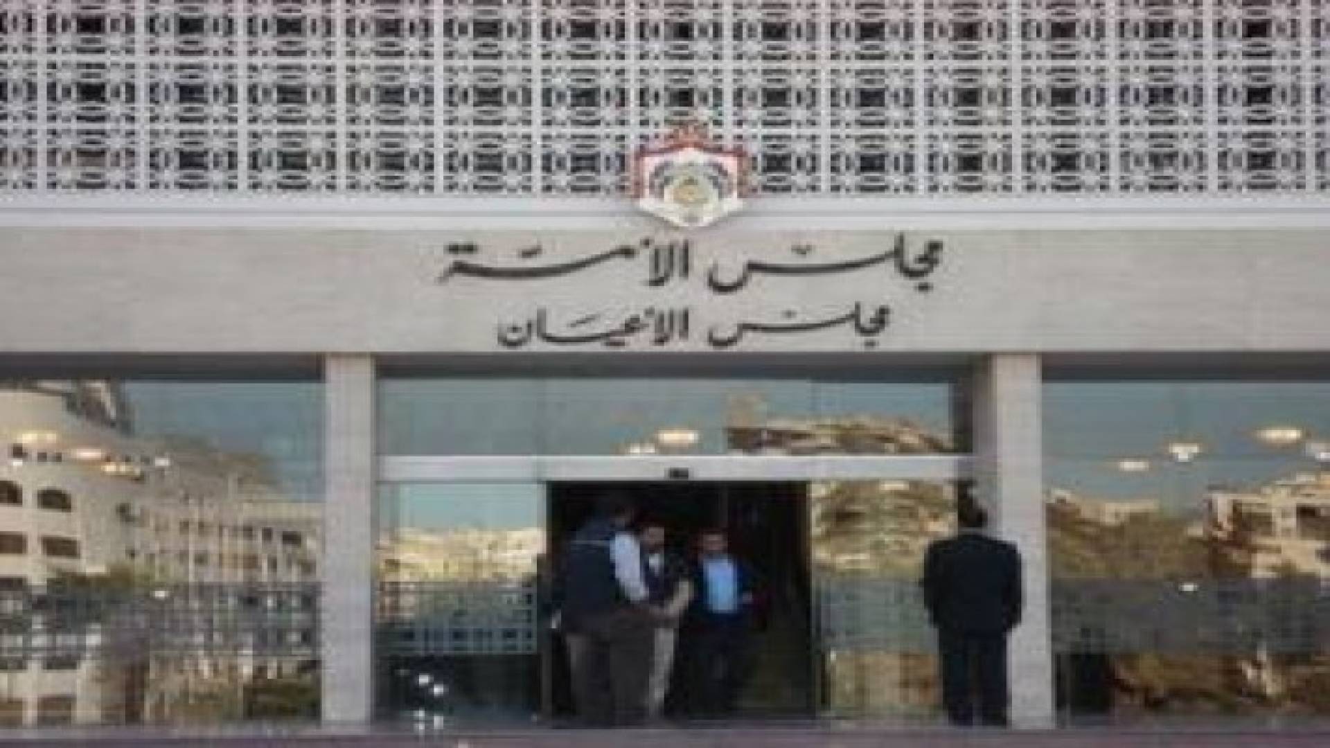 لجنة سياحة الاعيان تزور مشروع سرايا العقبة