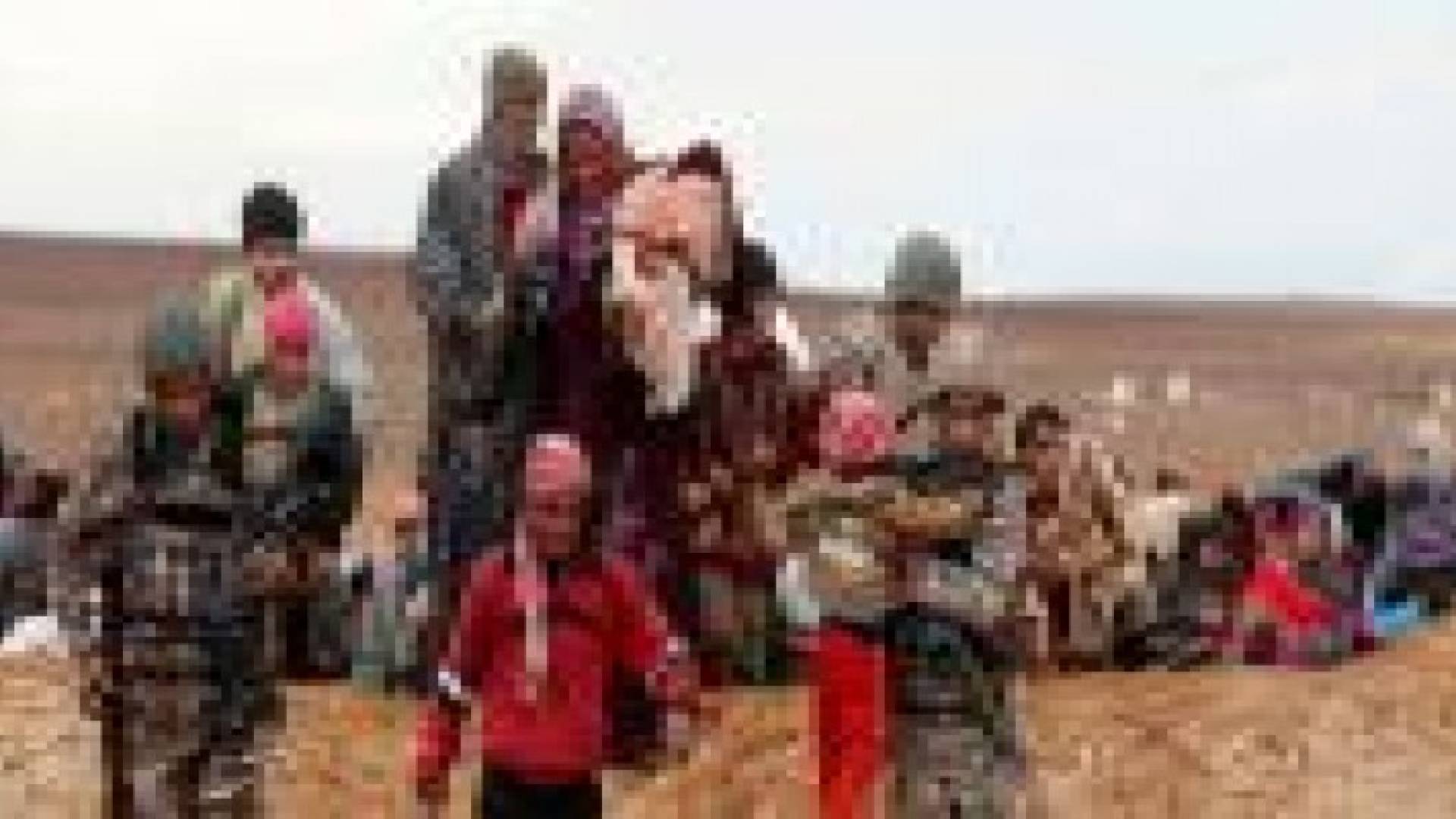حرس الحدود تستقبل 83 لاجئا سوريا