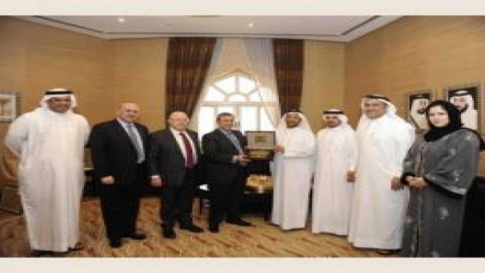 غرفتا تجارة عمان والشارقة تنظمان ملتقى استثماريا