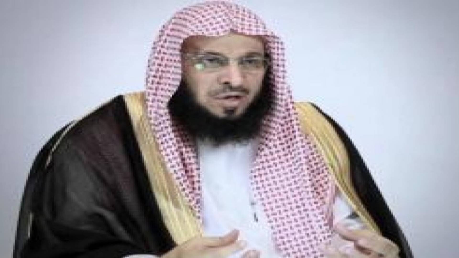 إصابة الشيخ عائض القرني بطلق ناري في الفلبين.. تفاصيل