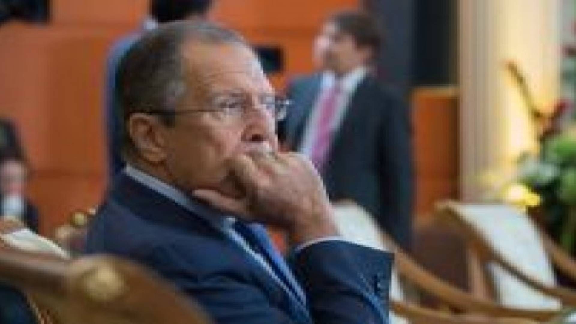 لافروف يريد إغلاق الحدود بين تركيا وسوريا