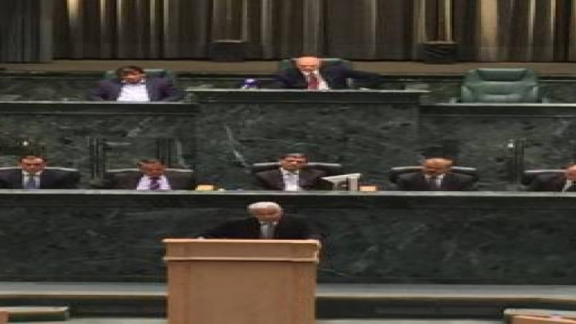 النسور : اجهزتنا الامنية أنهت فجر اليوم مداهمتها ضد زمرة ضالة من جماعة ارهابية