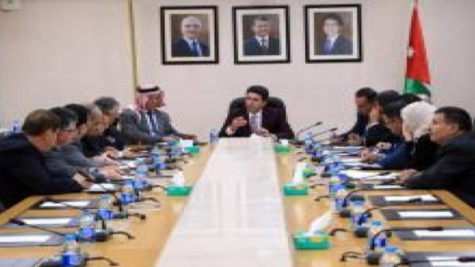 "آثار النواب" تناقش الضرائب المفروضة على قطاع النقل السياحي