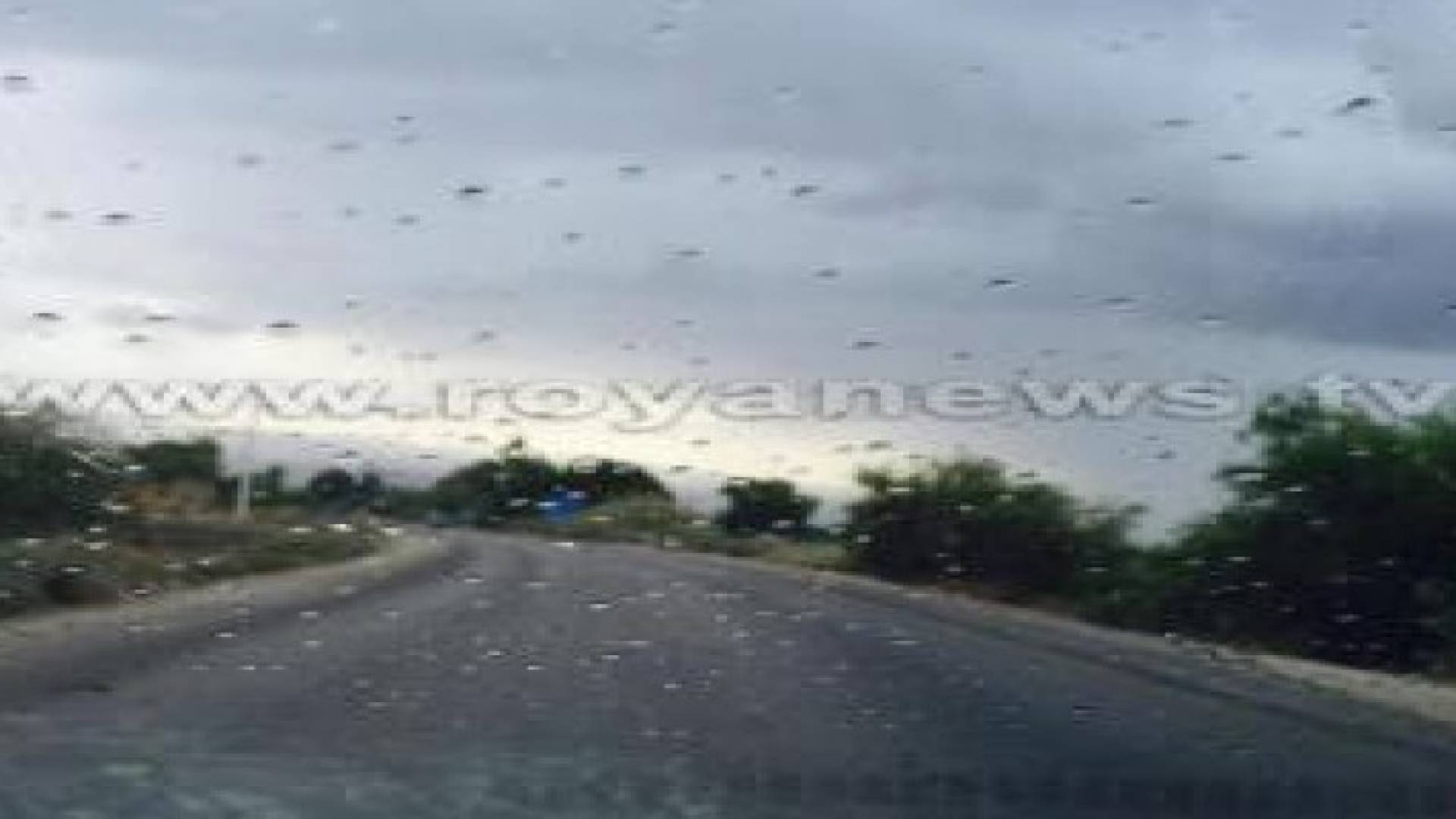 طقس الخميس: زخات من المطر صباحا وظهرا.. وانخفاض ملموس على الحرارة