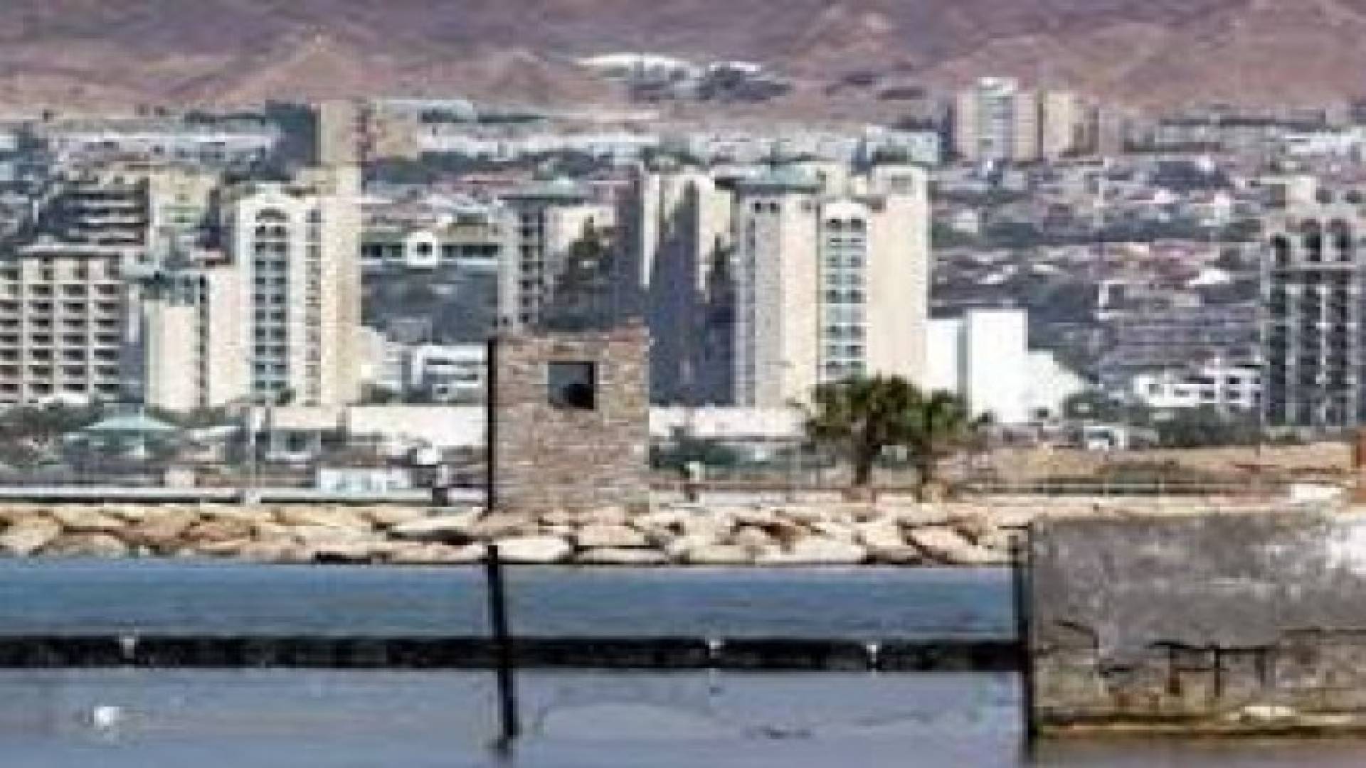 منتدون يطالبون باتخاذ اجراءات لجذب الاستثمارات للعقبة