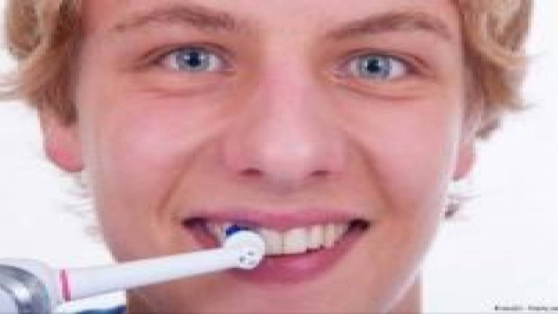 الأسنان أول الطريق لسلامة الجسد