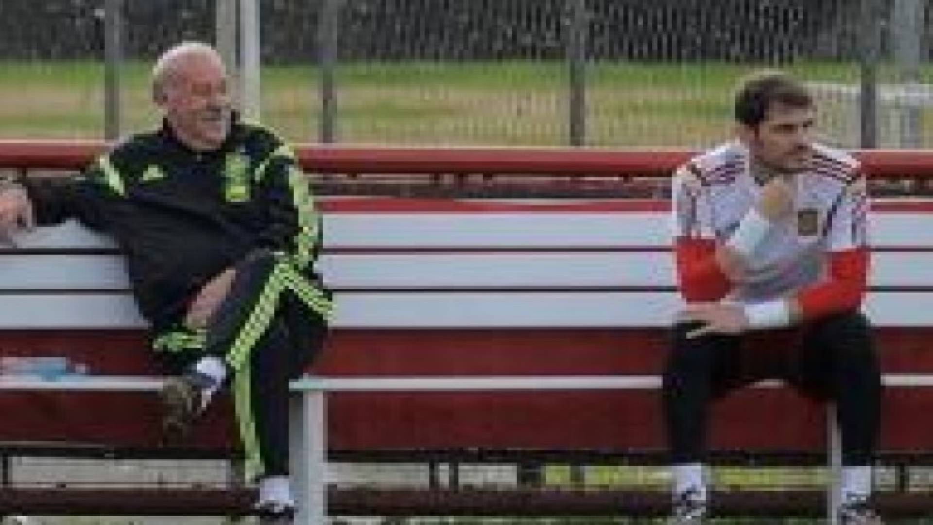 ديل بوسكي: كاسياس له تأثير ايجابي على المنتخب