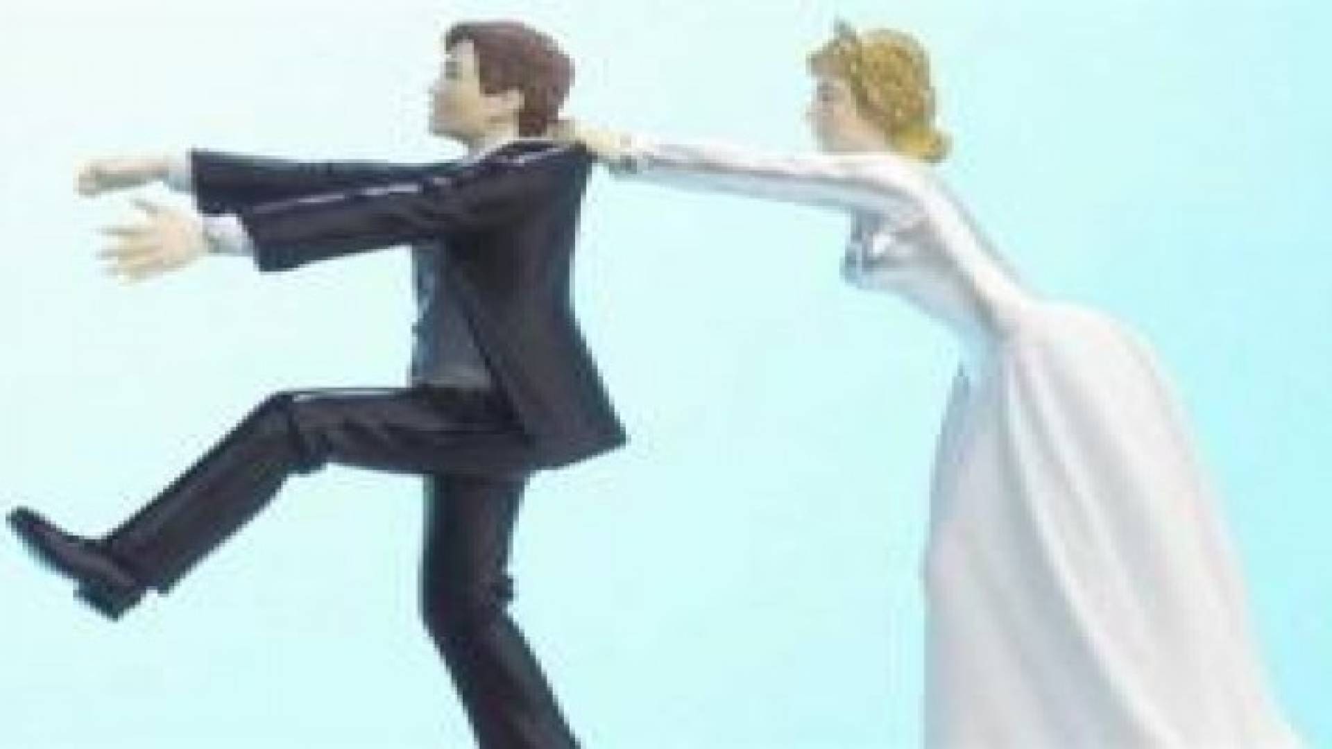 32.7 سنة سن العزوبية للذكور 27.7 سنة للإناث